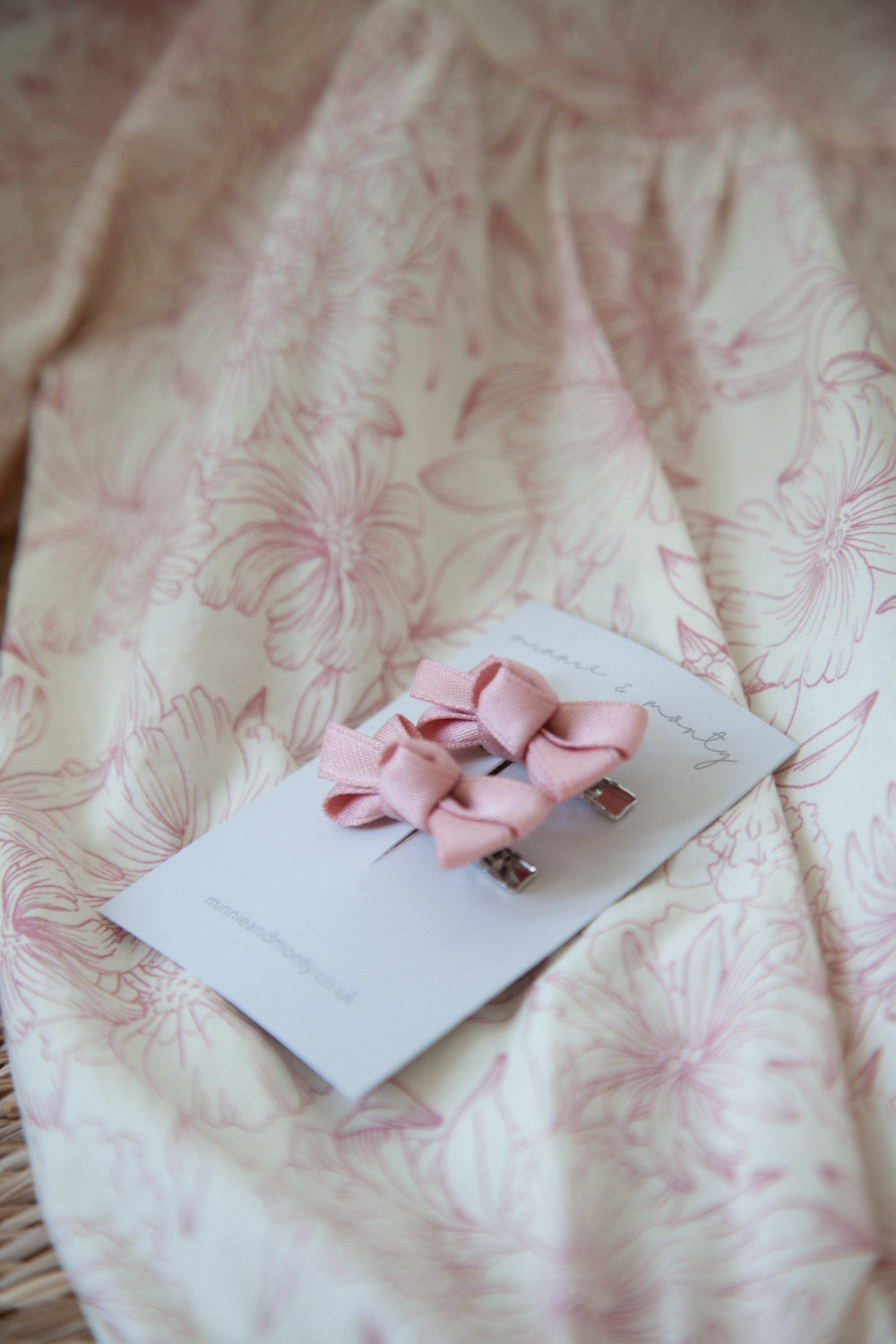 Dusky Pink Mini Bow Clips