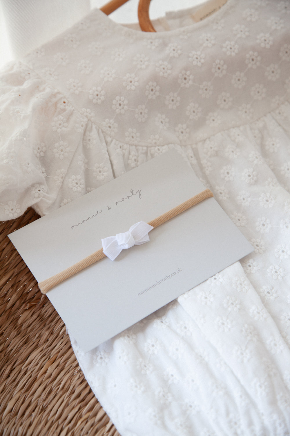 Dainty Mini Bow Headband in White