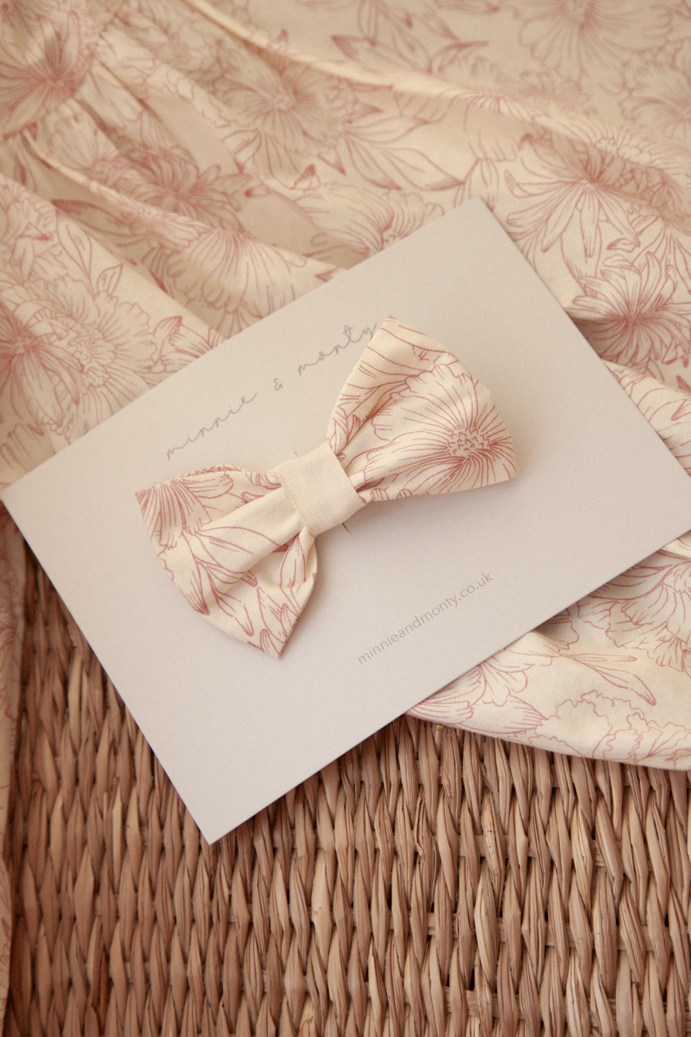 Large Cotton Bow in Pink/Toile