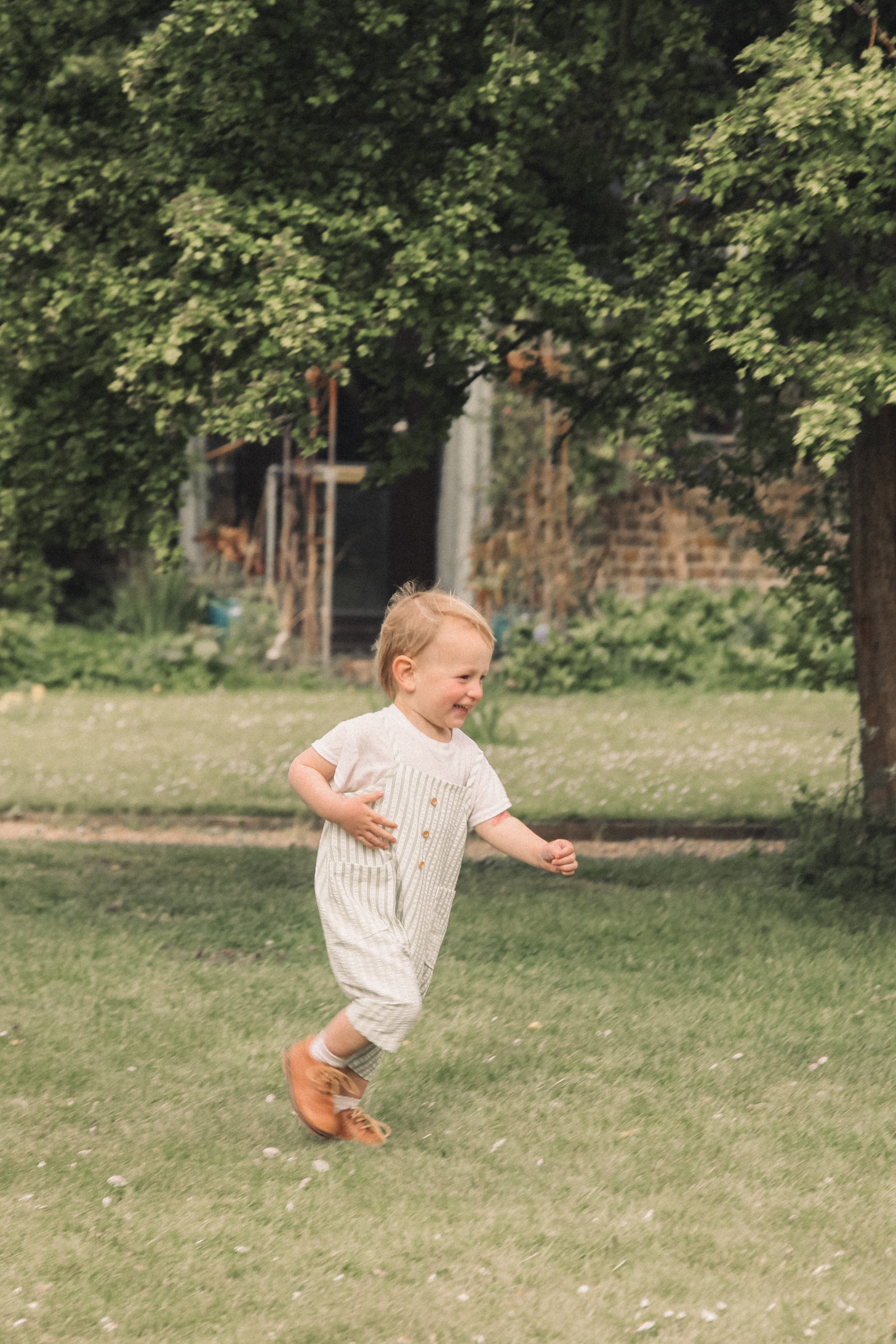 Unisex Green/White Seersucker Stripe Shortie Overalls