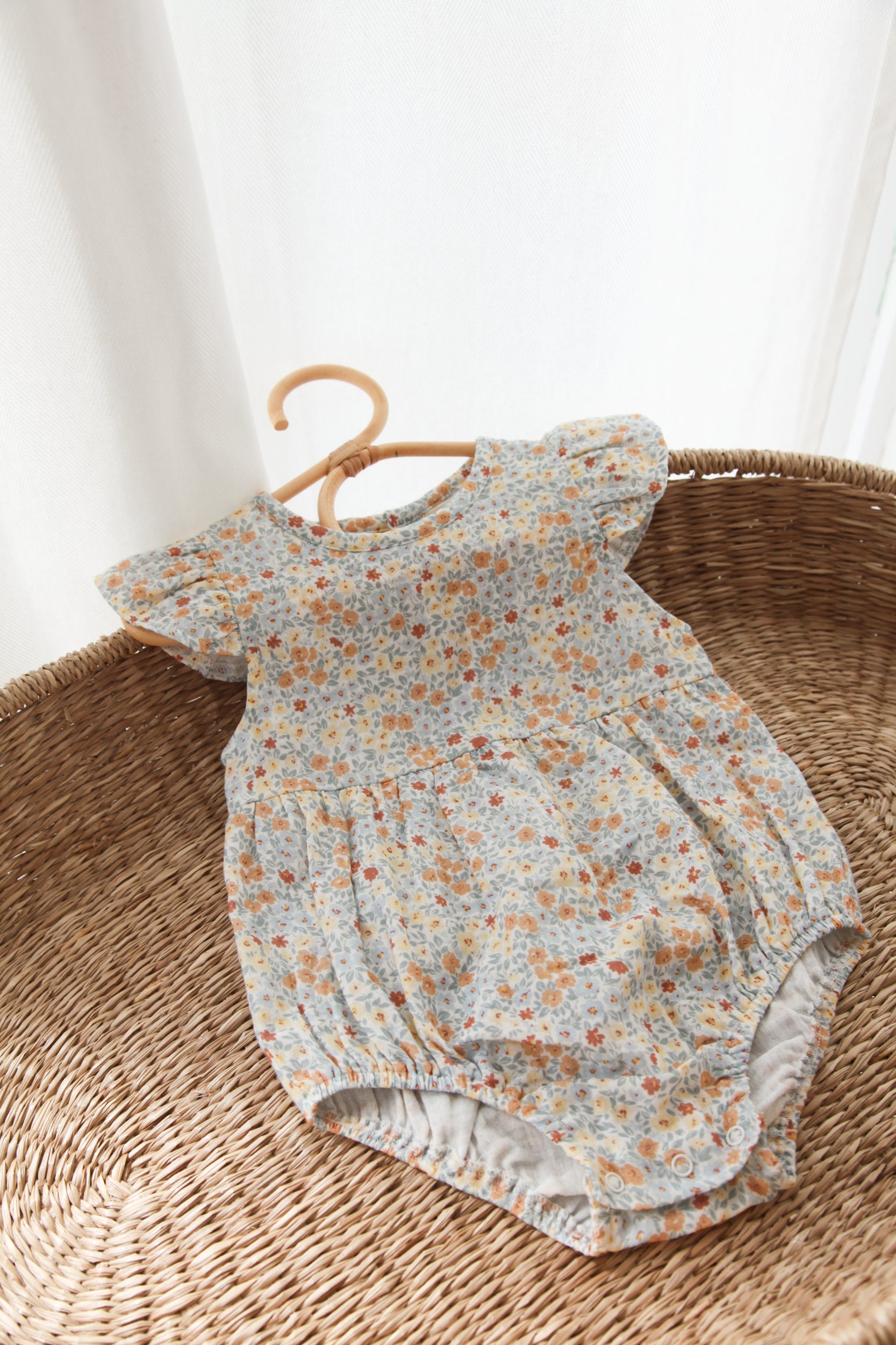 Blue/Wildflowers Frill Short Sleeve Muslin Romper