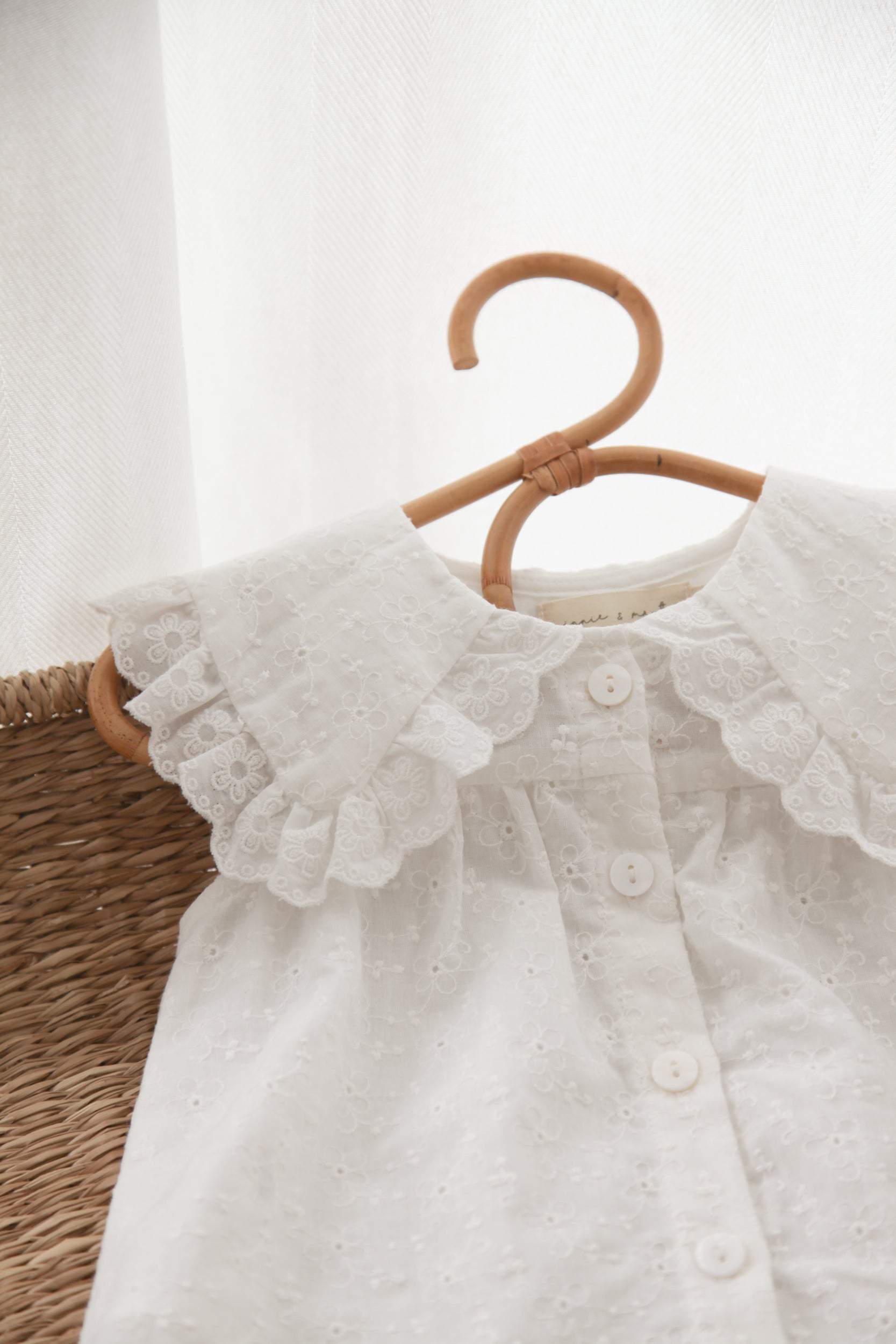 White/Embroidered Flower Oversize Collar Top