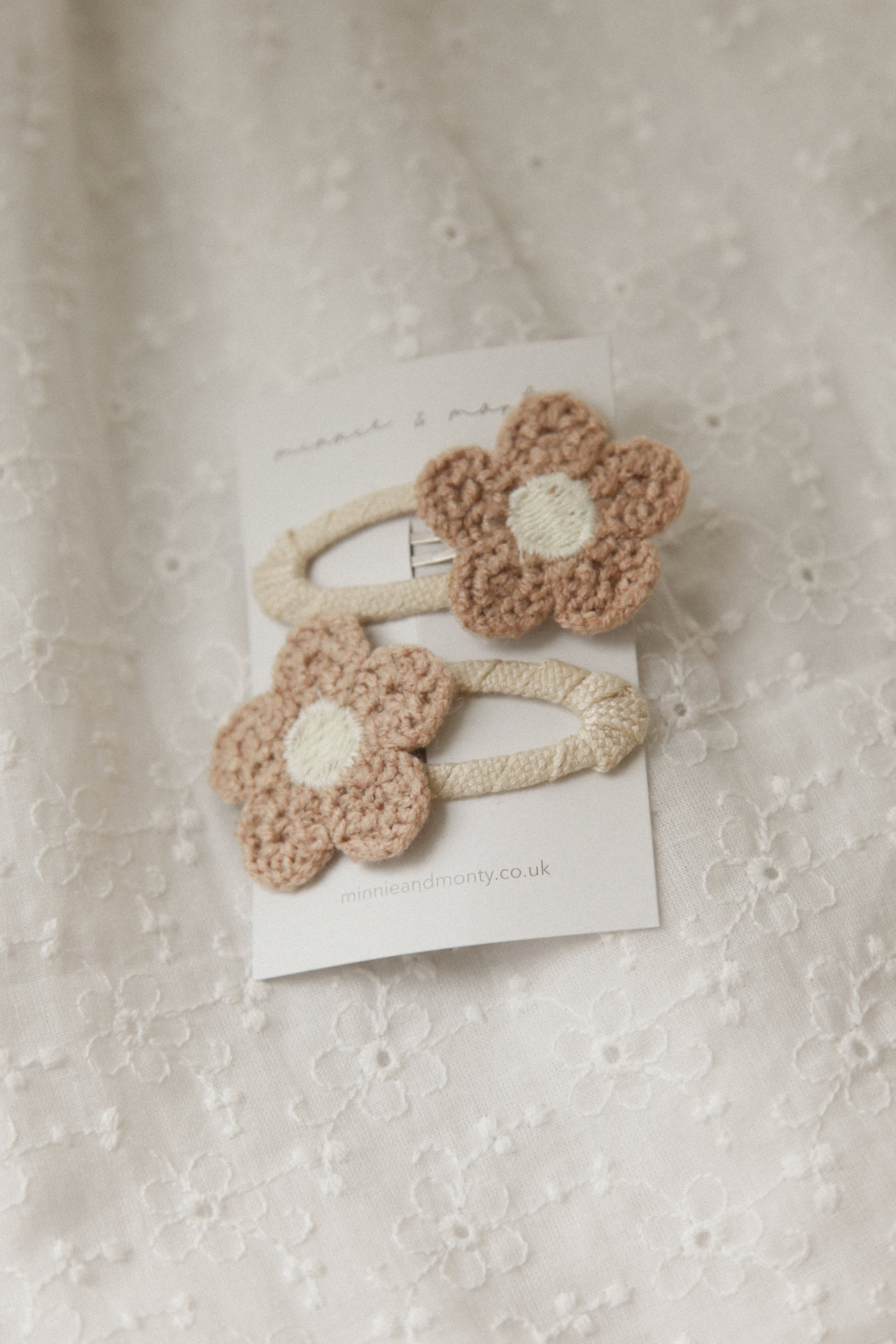 Knitted Flower Snap Clips (2 pack)