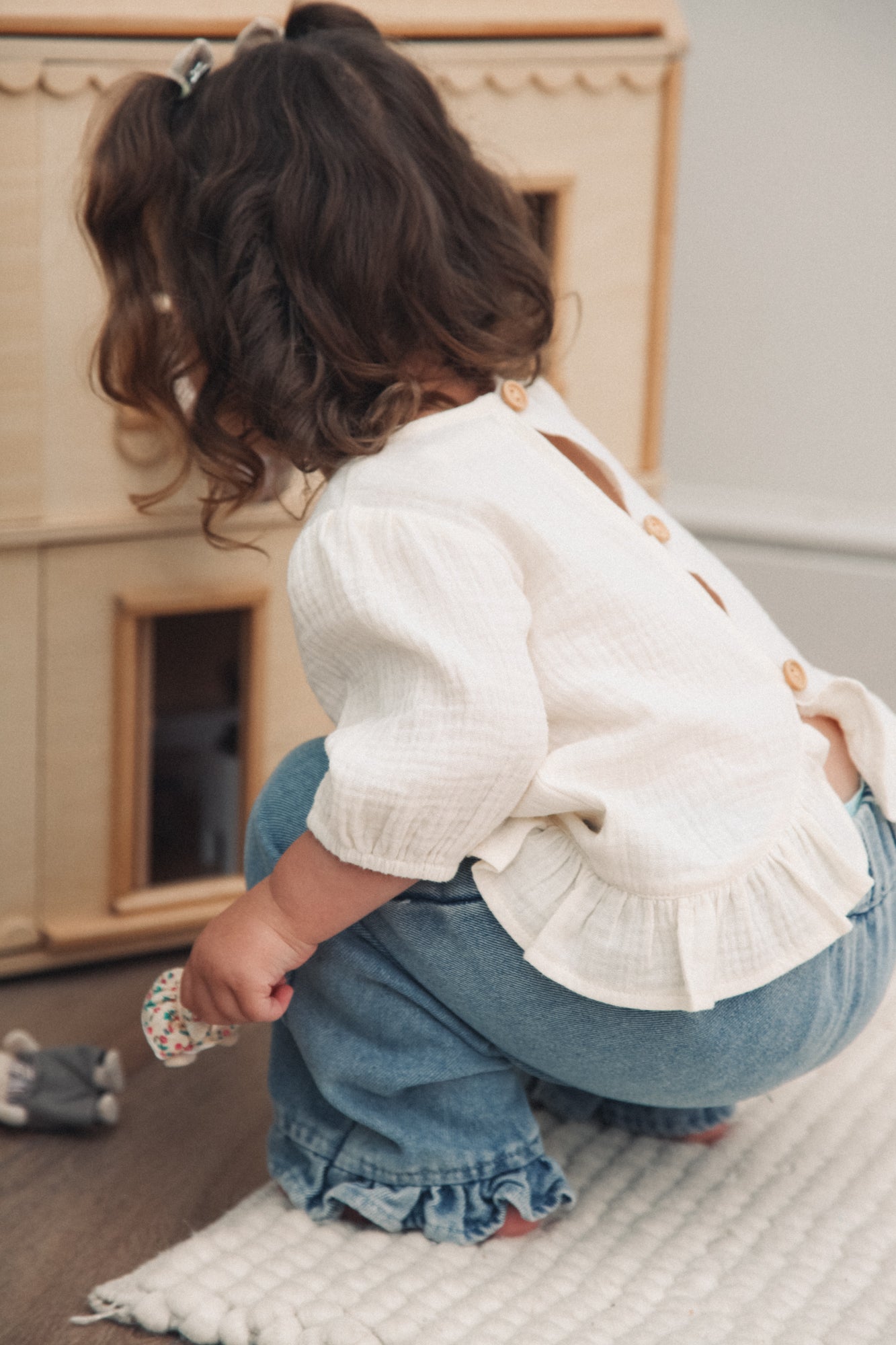WHOLESALE Buttermilk/Muslin Frill Button Back Top