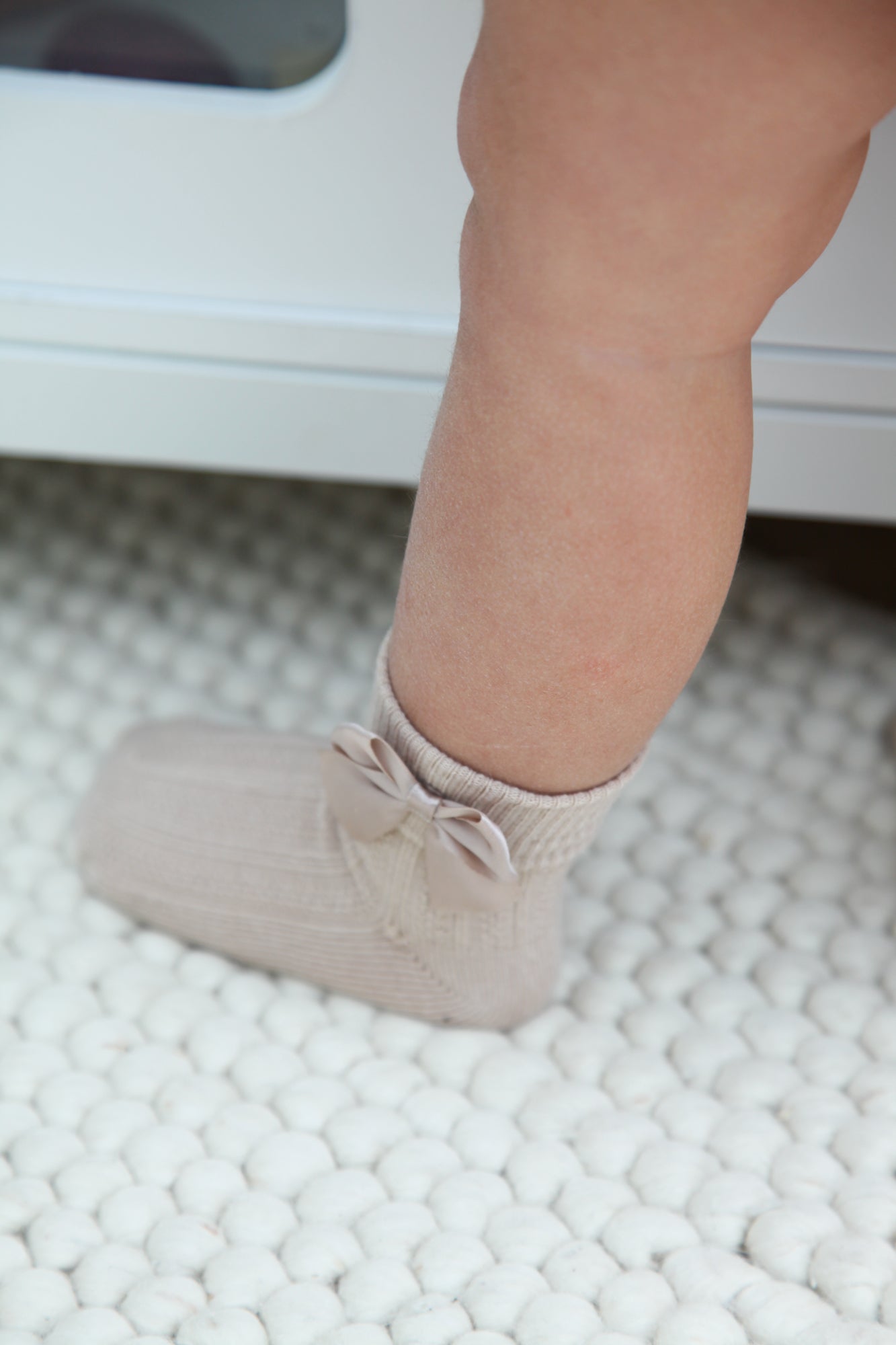 Short Satin Bow Socks in Beige