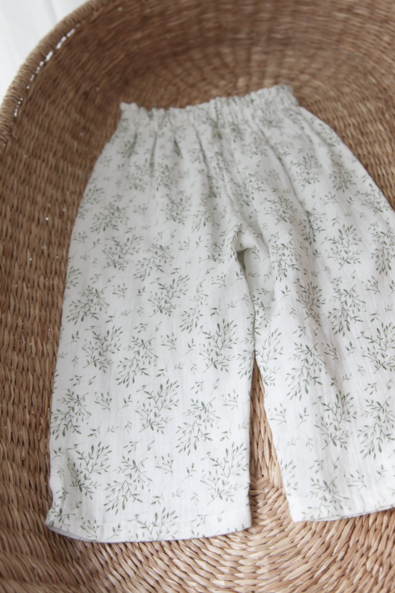 Olive Leaves/Muslin Wide Leg Trousers
