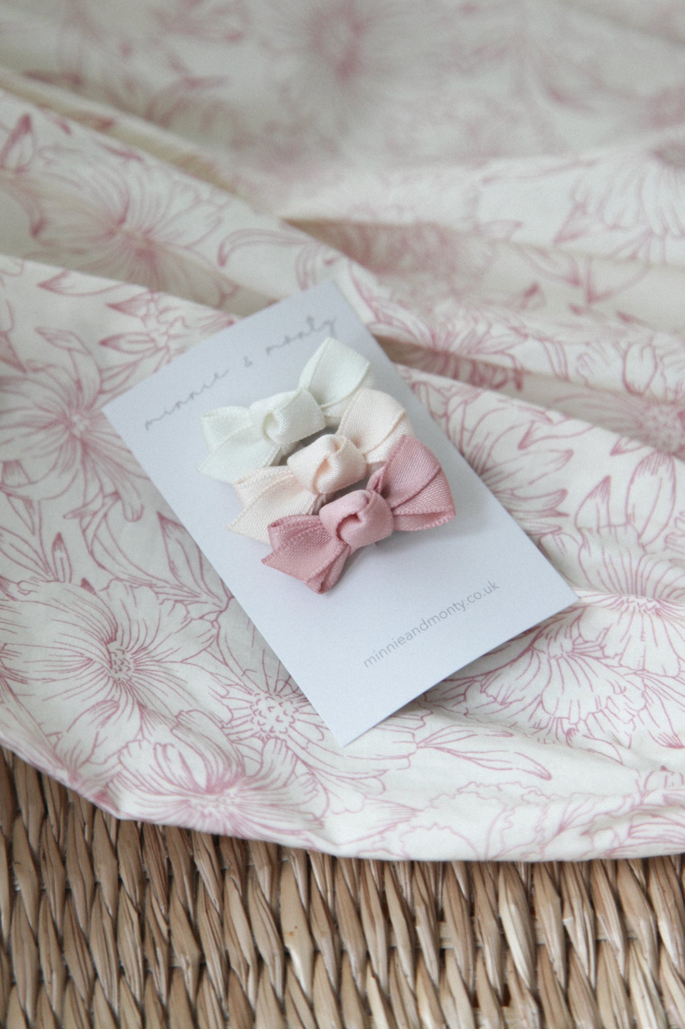Dainty Mini Bow Clips - Pink Toile