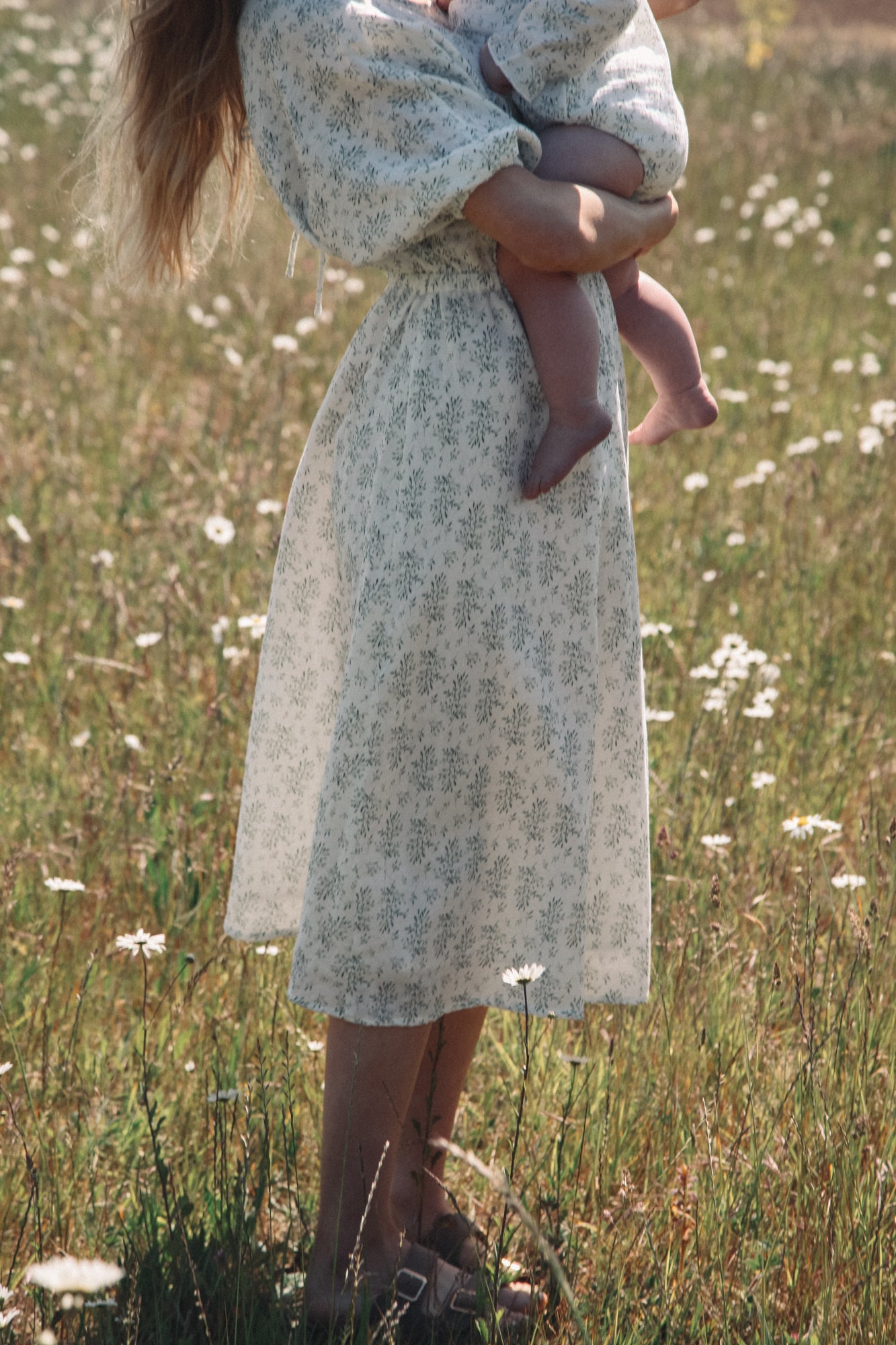 Olive Leaves/Muslin MAMA Midi Dress