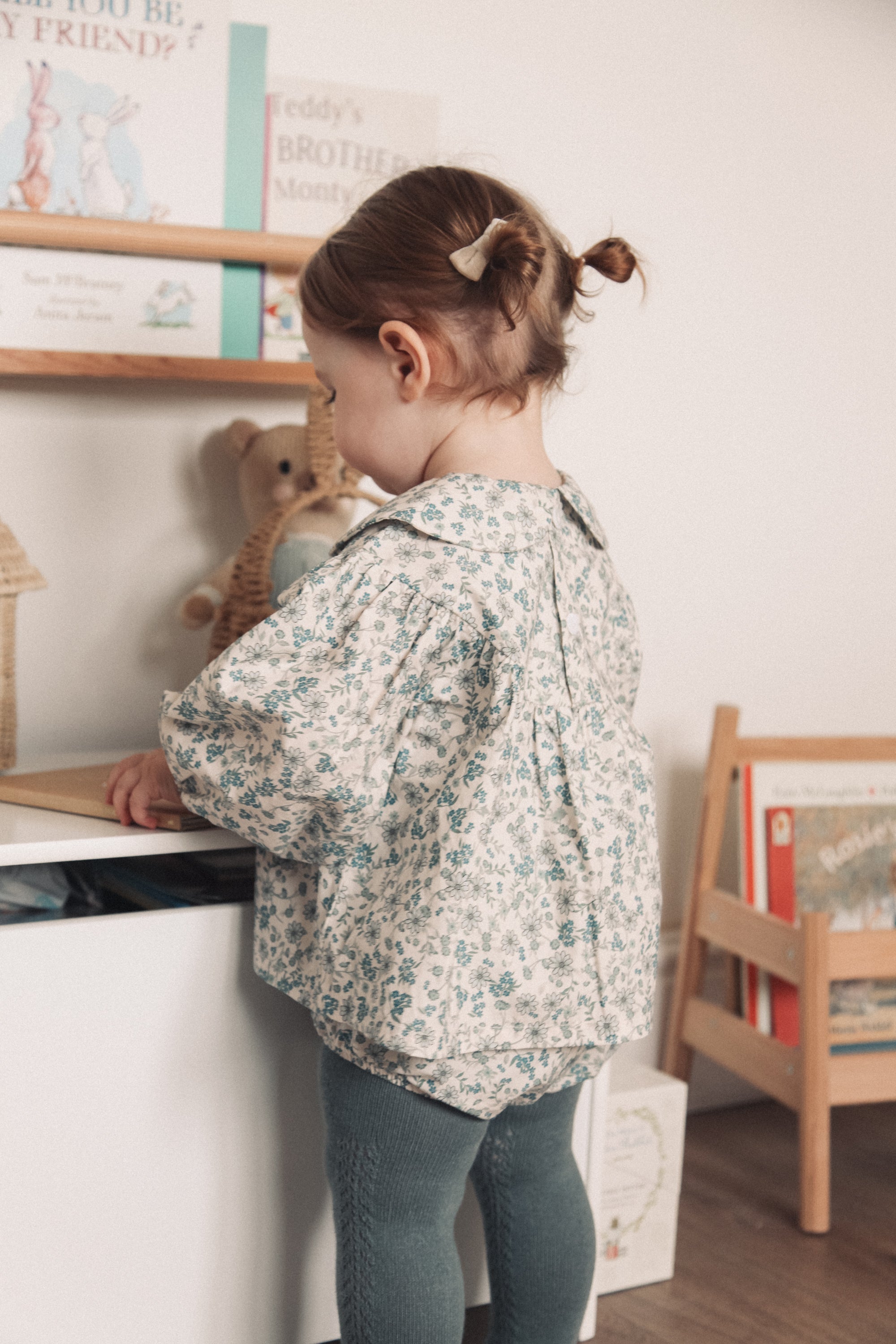 Winter/Blue Puff Sleeve Blouse & Bloomer Set