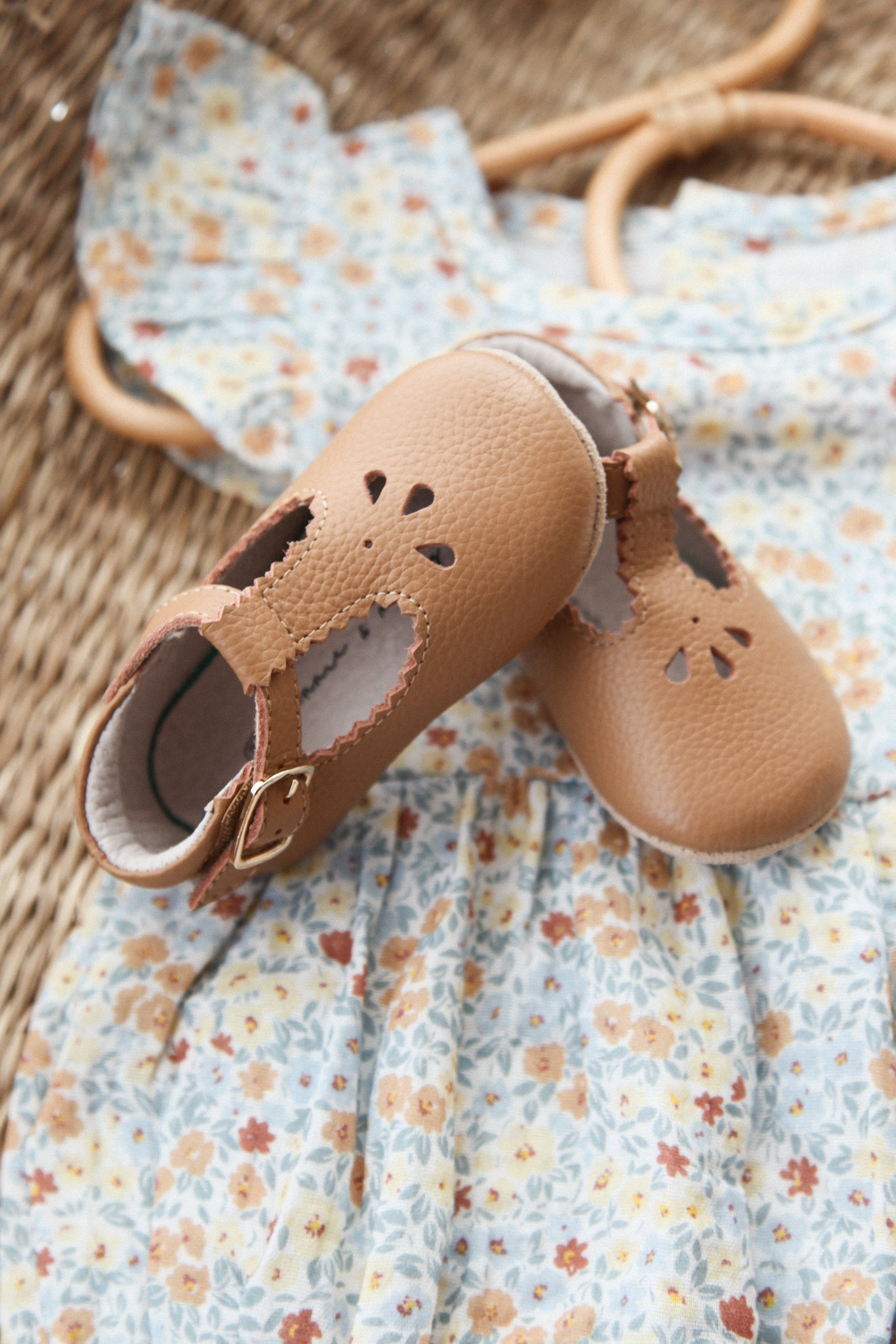 Tan Leather T-Bar Baby Shoes (& dust bag)