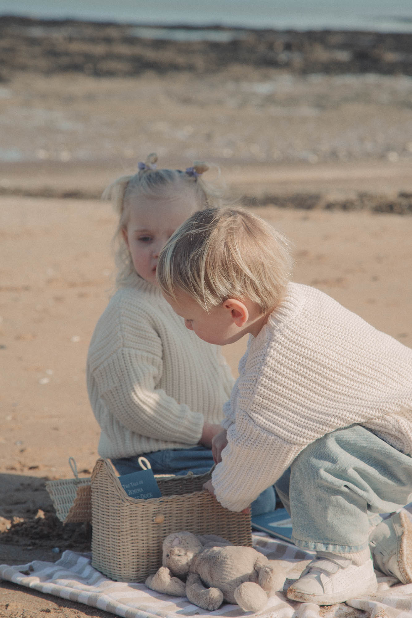 WHOLESALE Organic Cotton Chunky Knit Jumper in Cream