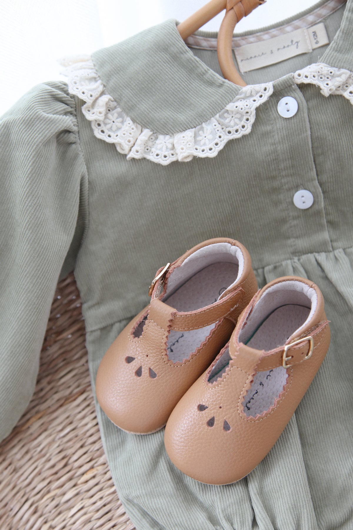 Tan Leather T-Bar Baby Shoes (& dust bag)