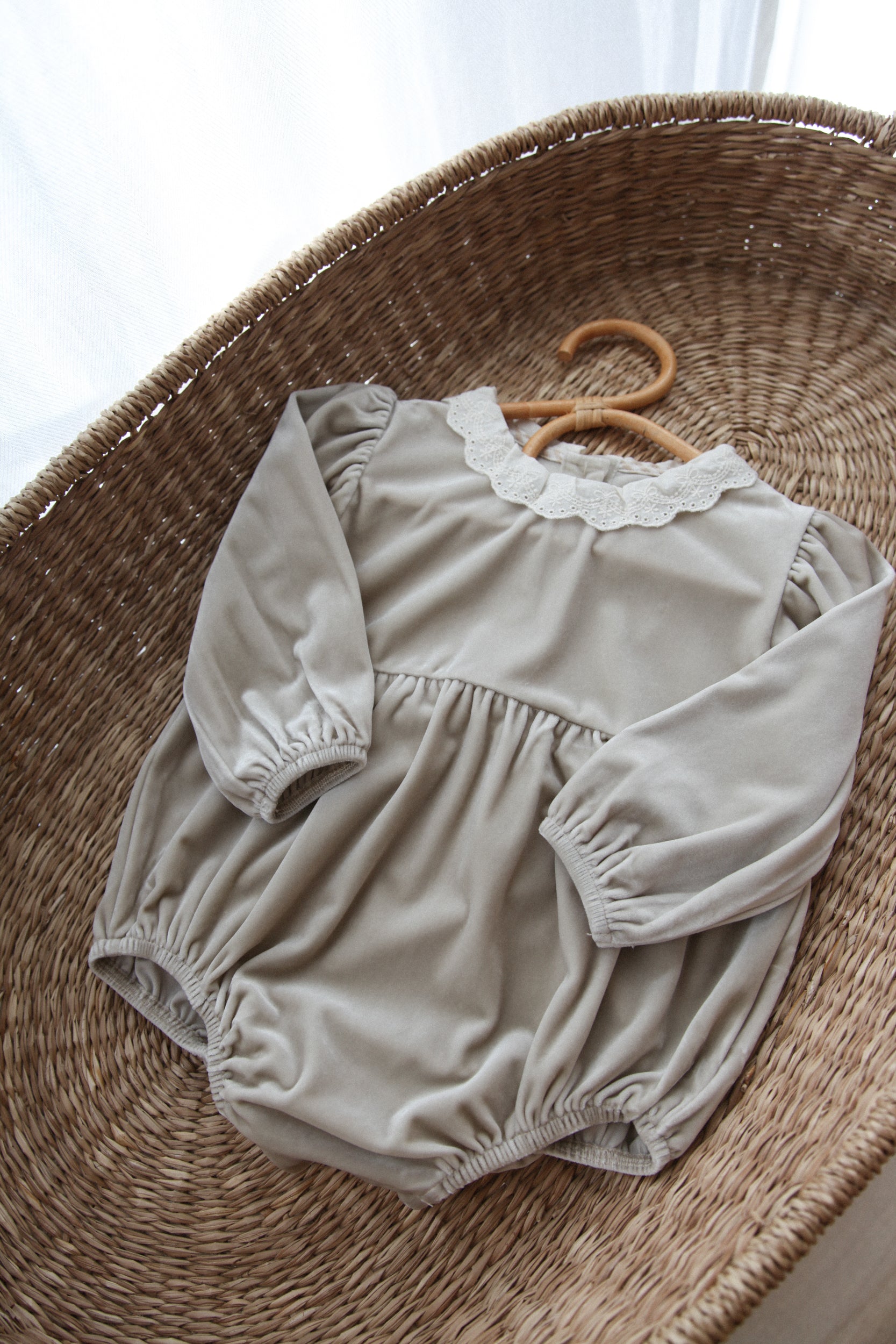 Oyster/Velvet Frill Collar Long Sleeve Romper