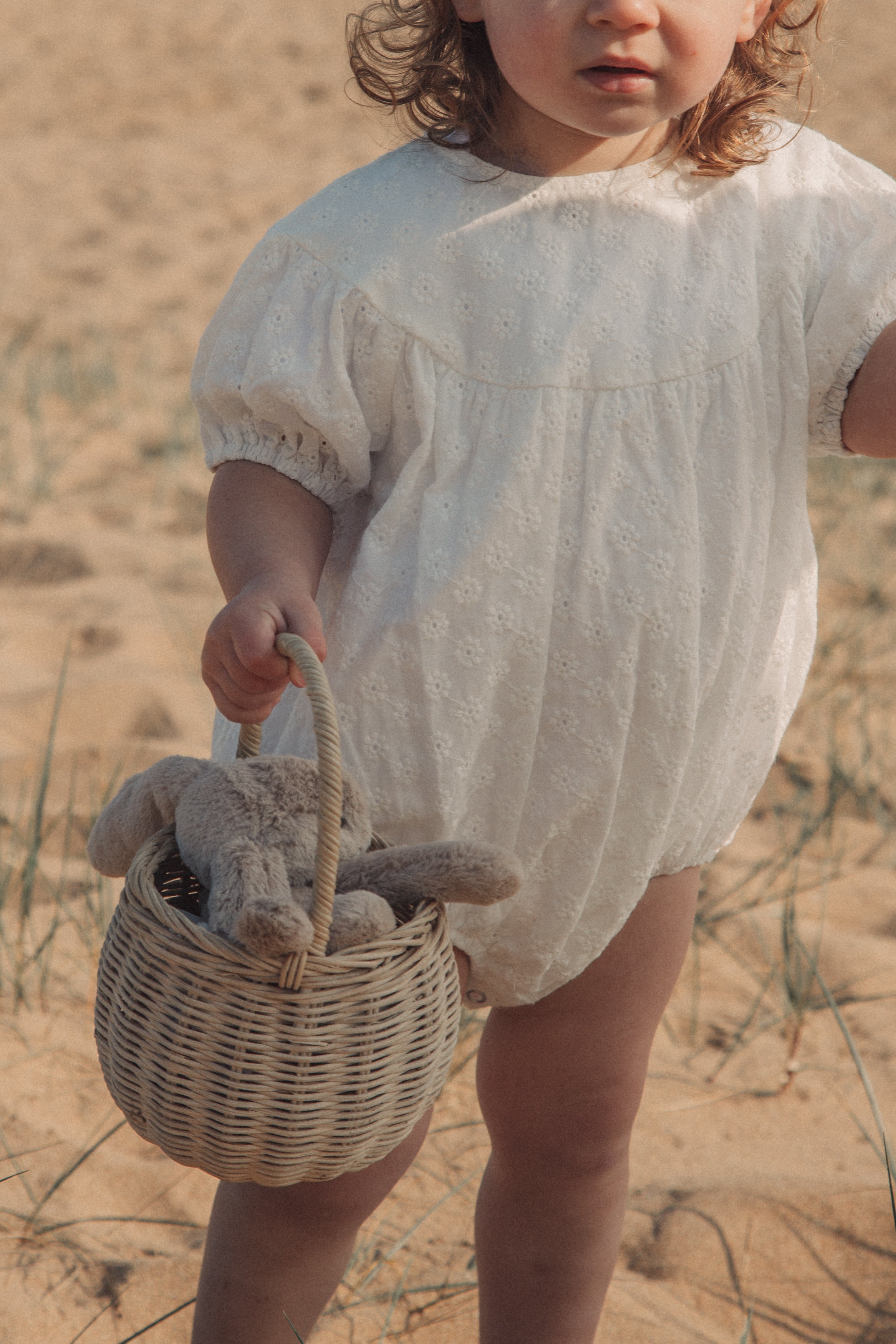 White Daisy Short Puff Sleeve Romper
