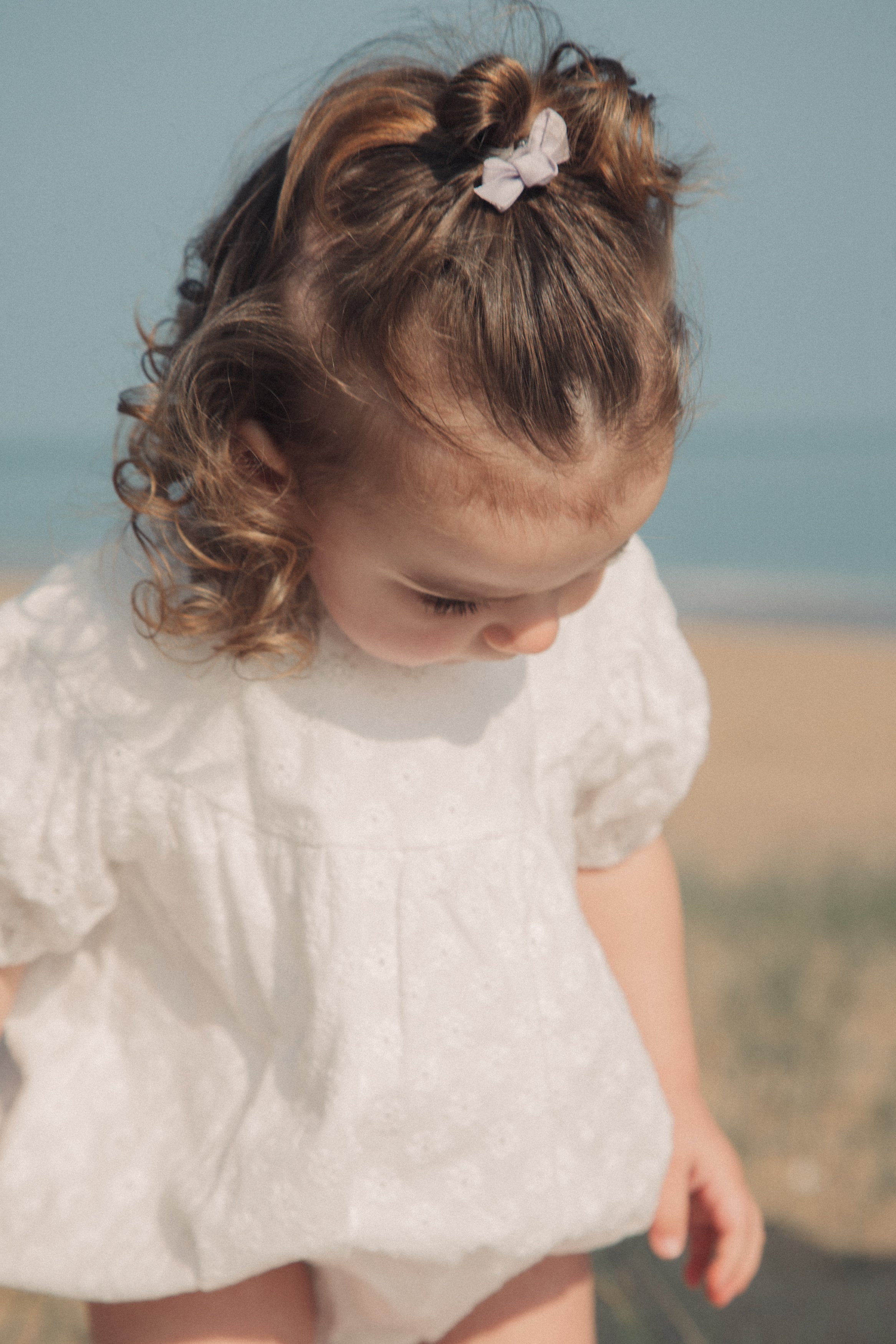 White Daisy Short Puff Sleeve Romper