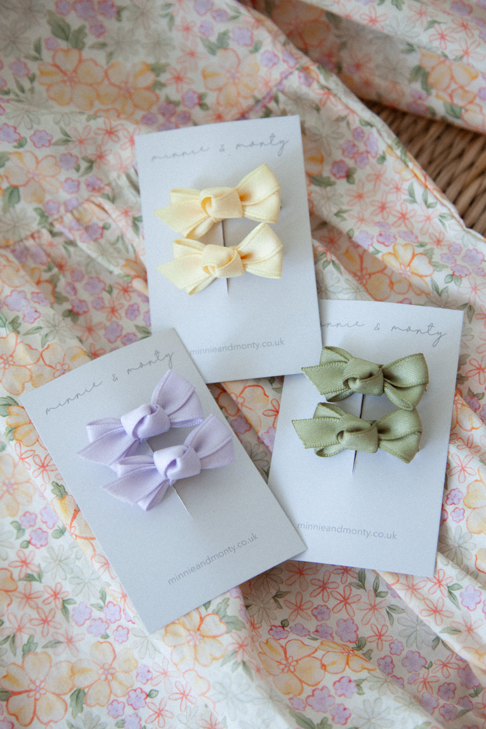 WHOLESALE Dainty Mini Bow Satin Clips (INCL VAT)