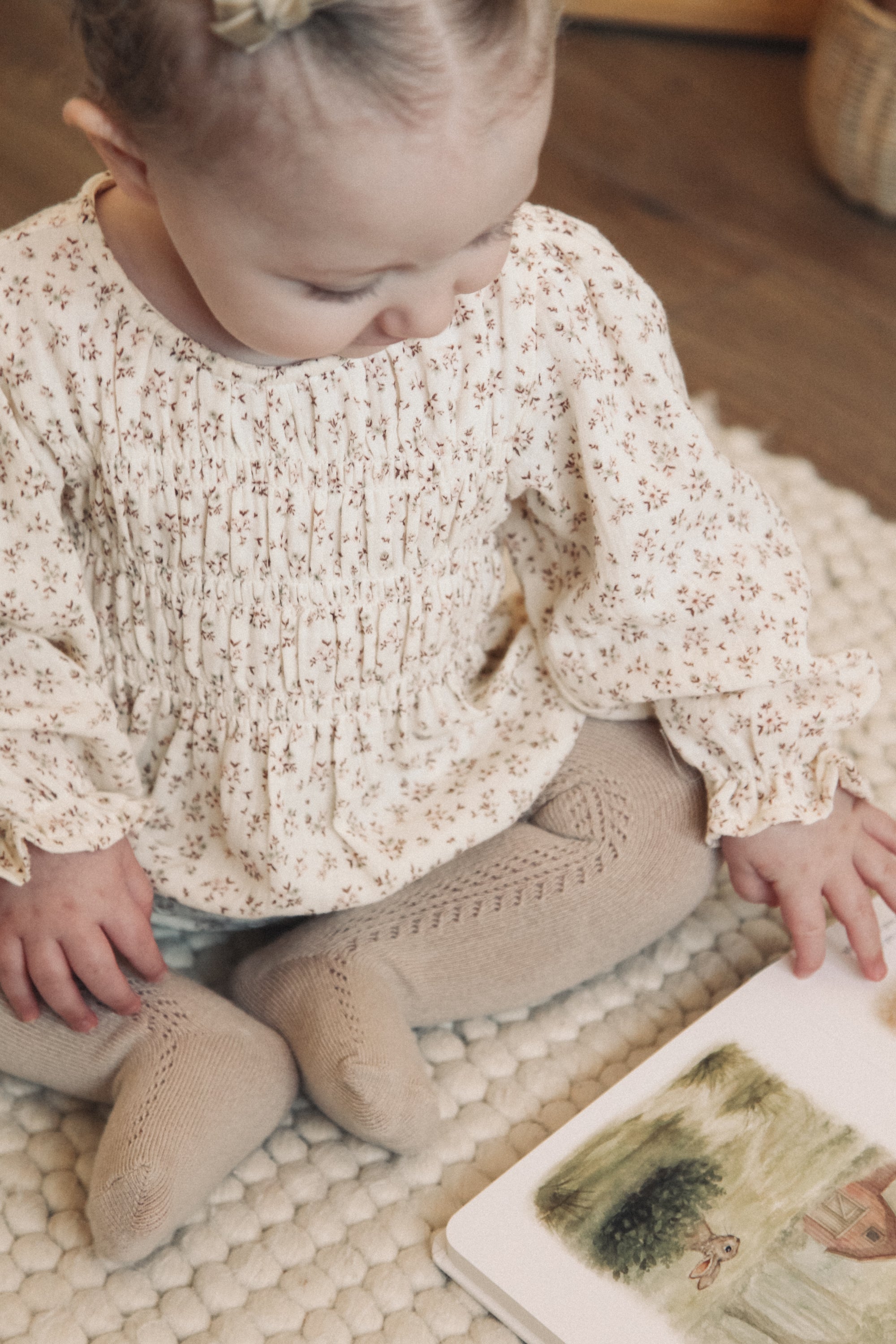 Ditsy Floral/Buttermilk Muslin Smocked Long Sleeve Romper