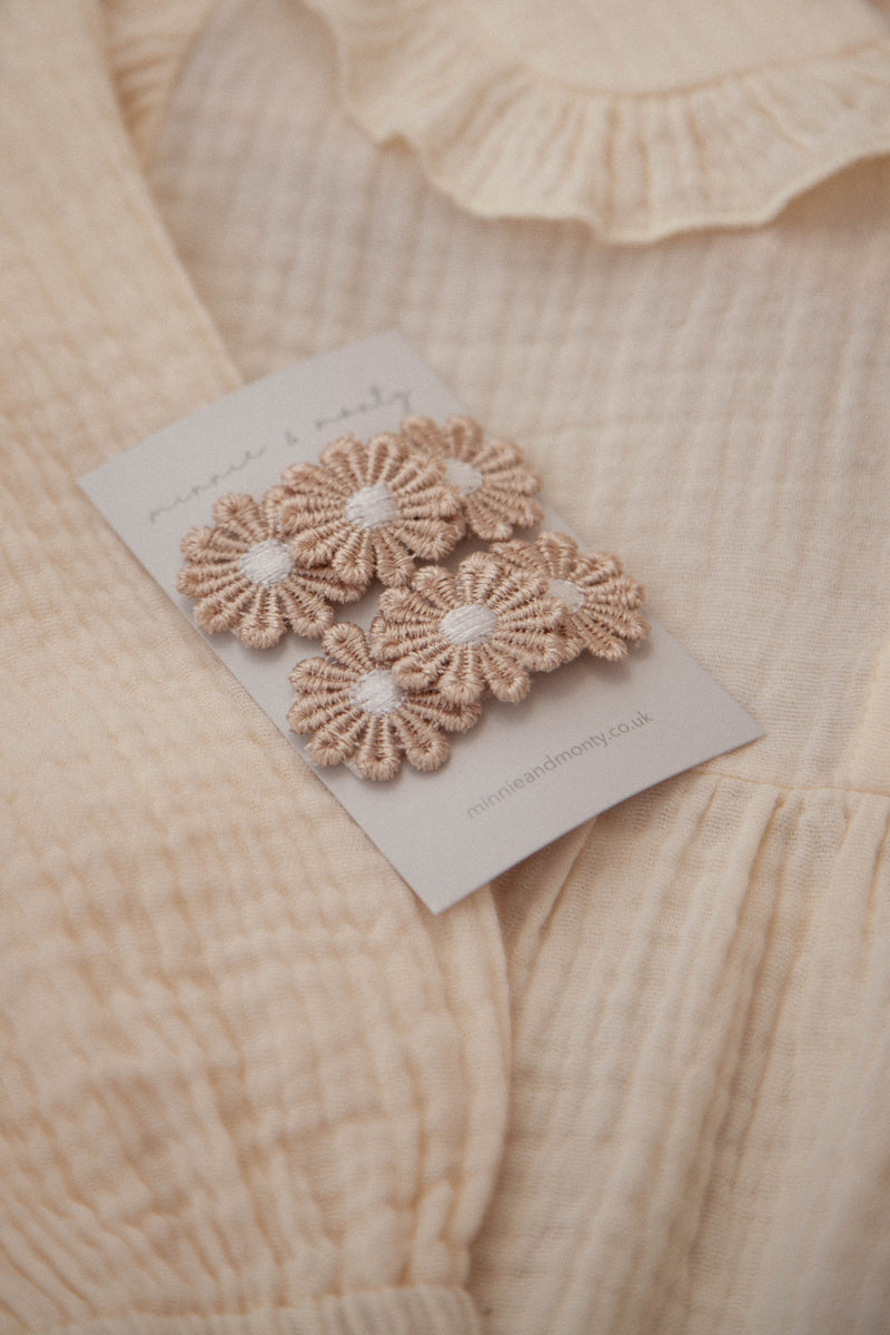 Gold Triple Flower Snap Clips