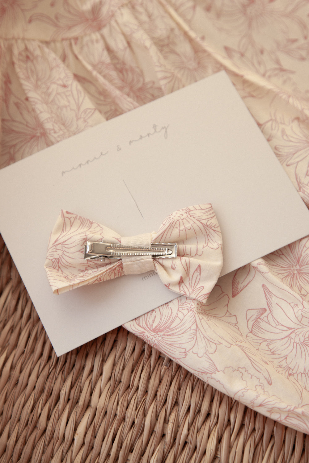 Large Cotton Bow in Pink/Toile