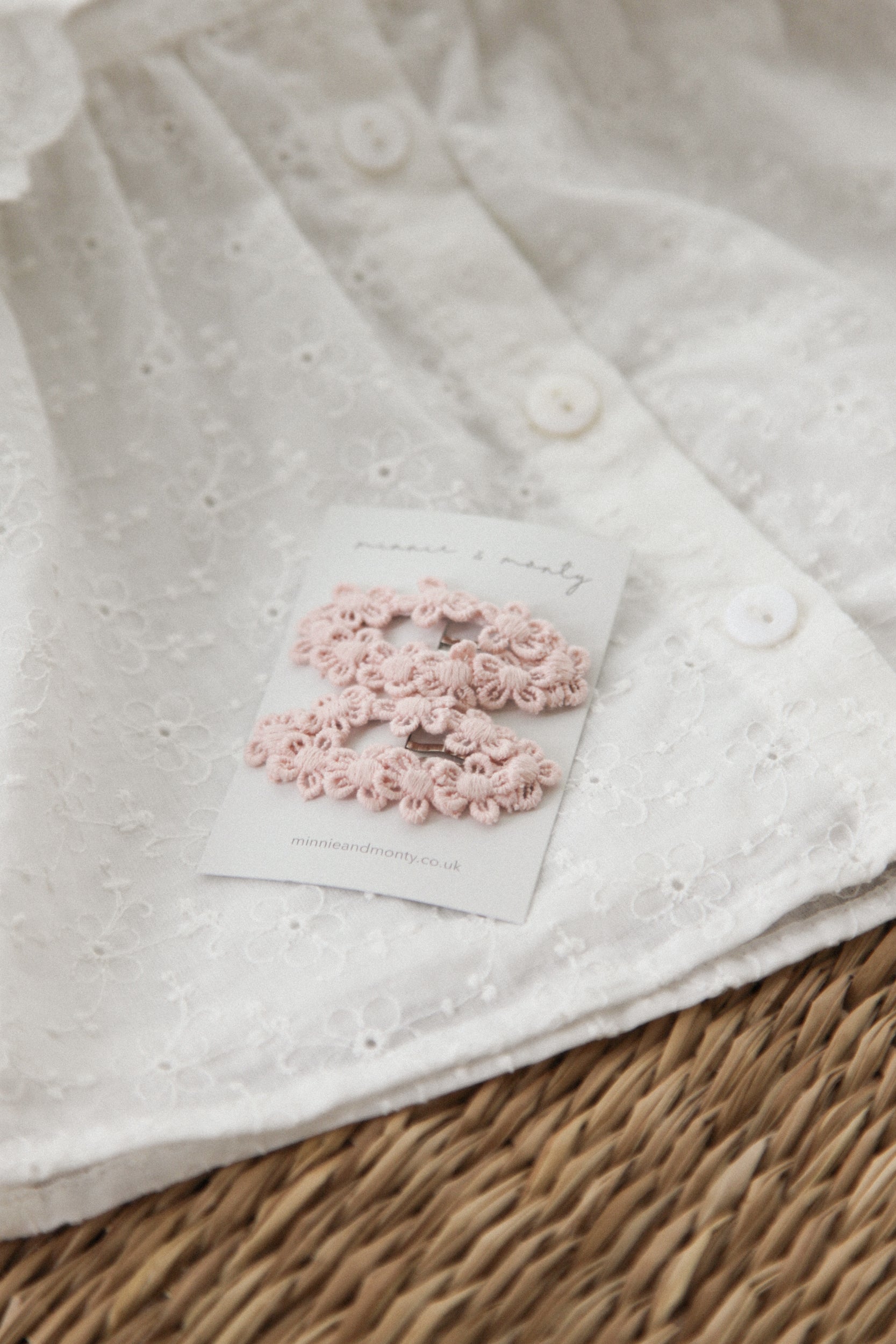 Cotton Daisy Chain Snap Clips (2 pack)