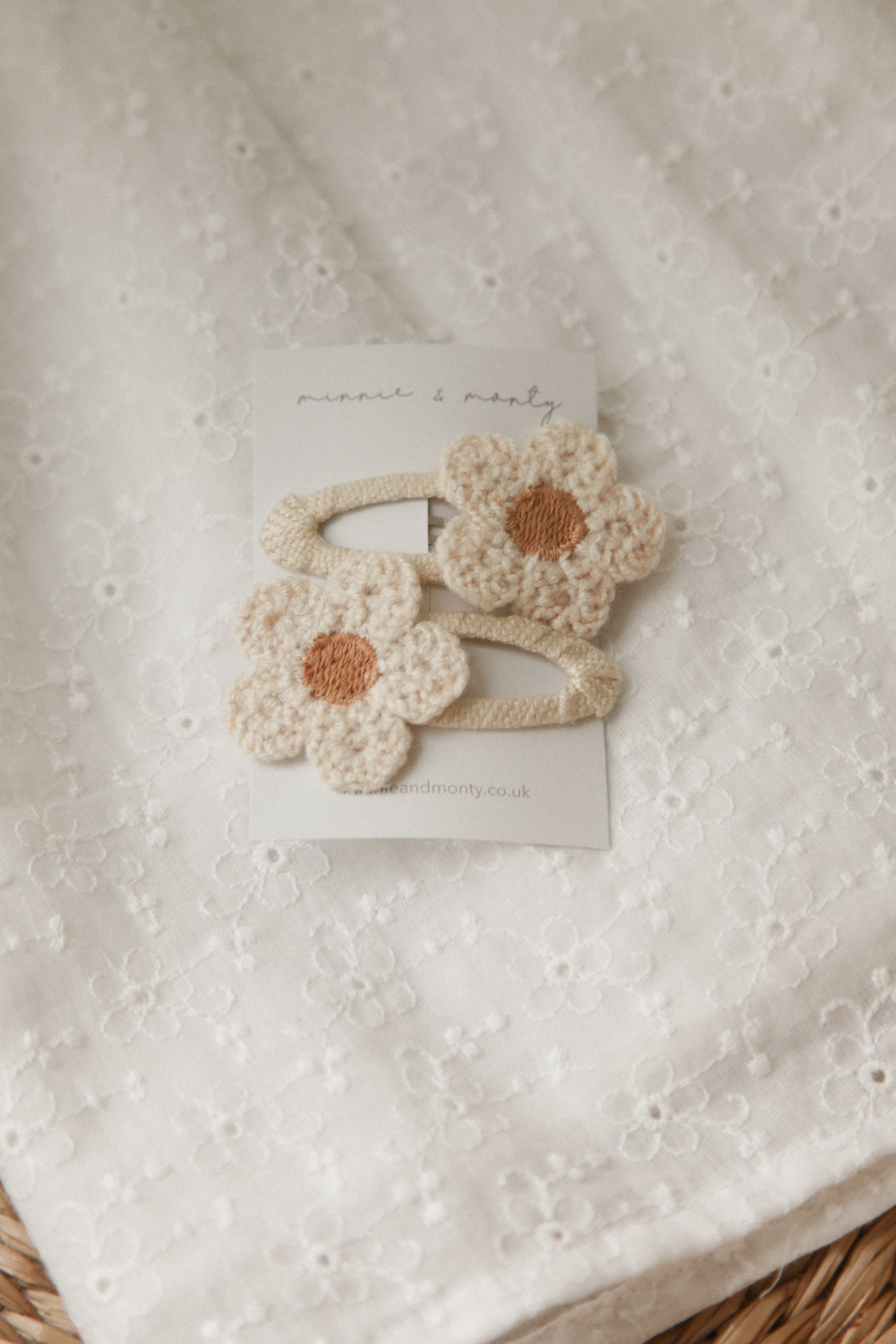 Knitted Flower Snap Clips (2 pack)