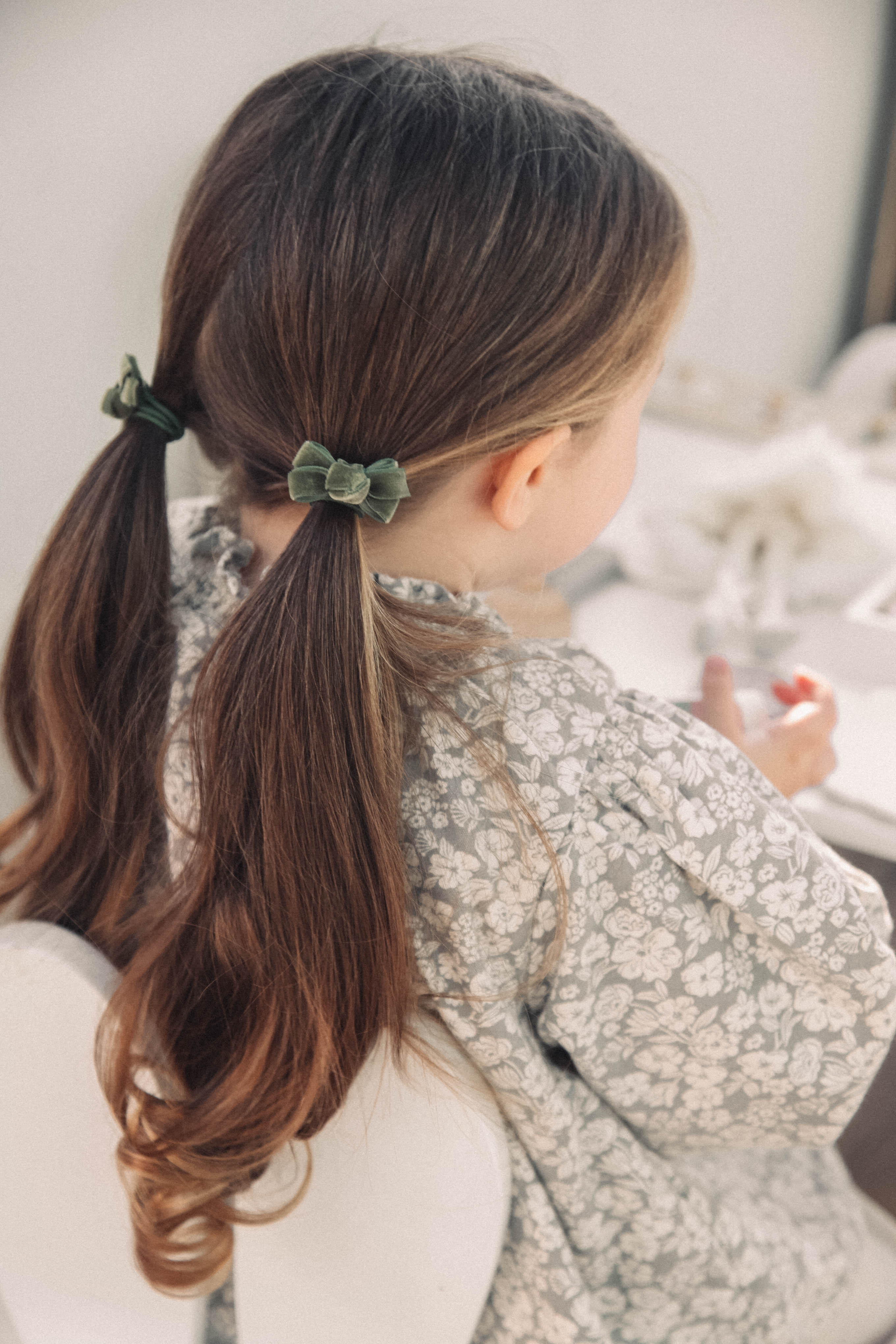 Ponytail Velvet Bow Hairbands in Sage