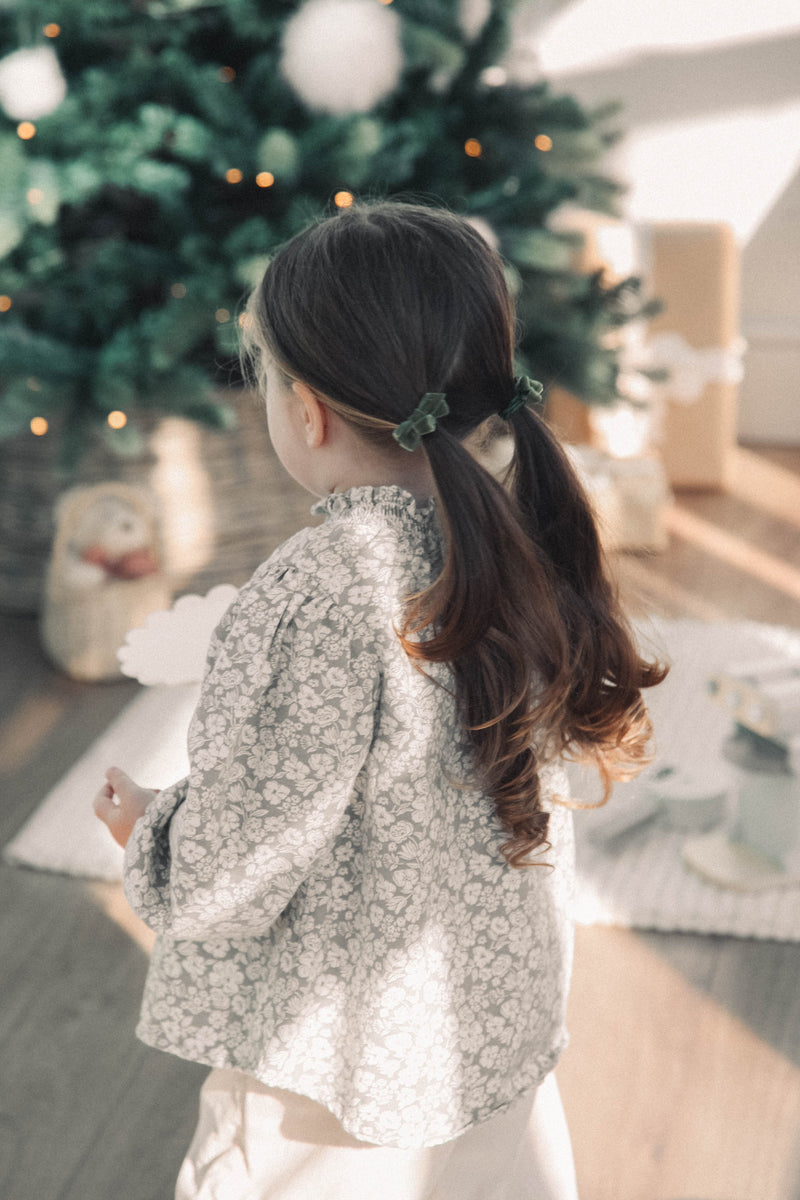 Ponytail Velvet Bow Hairbands in Sage