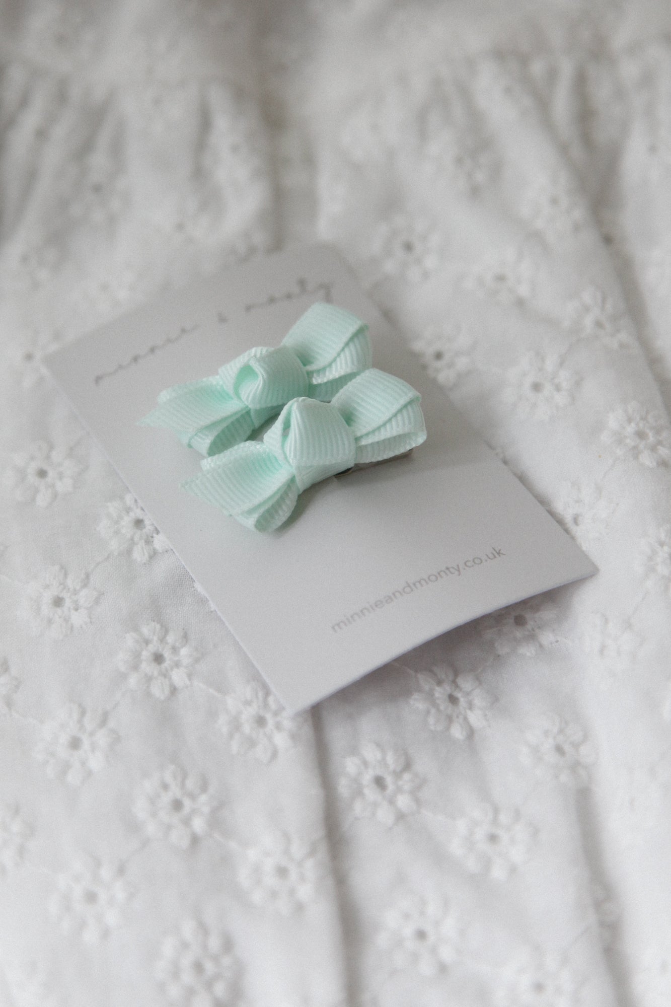 Dainty Mini Bow Clips