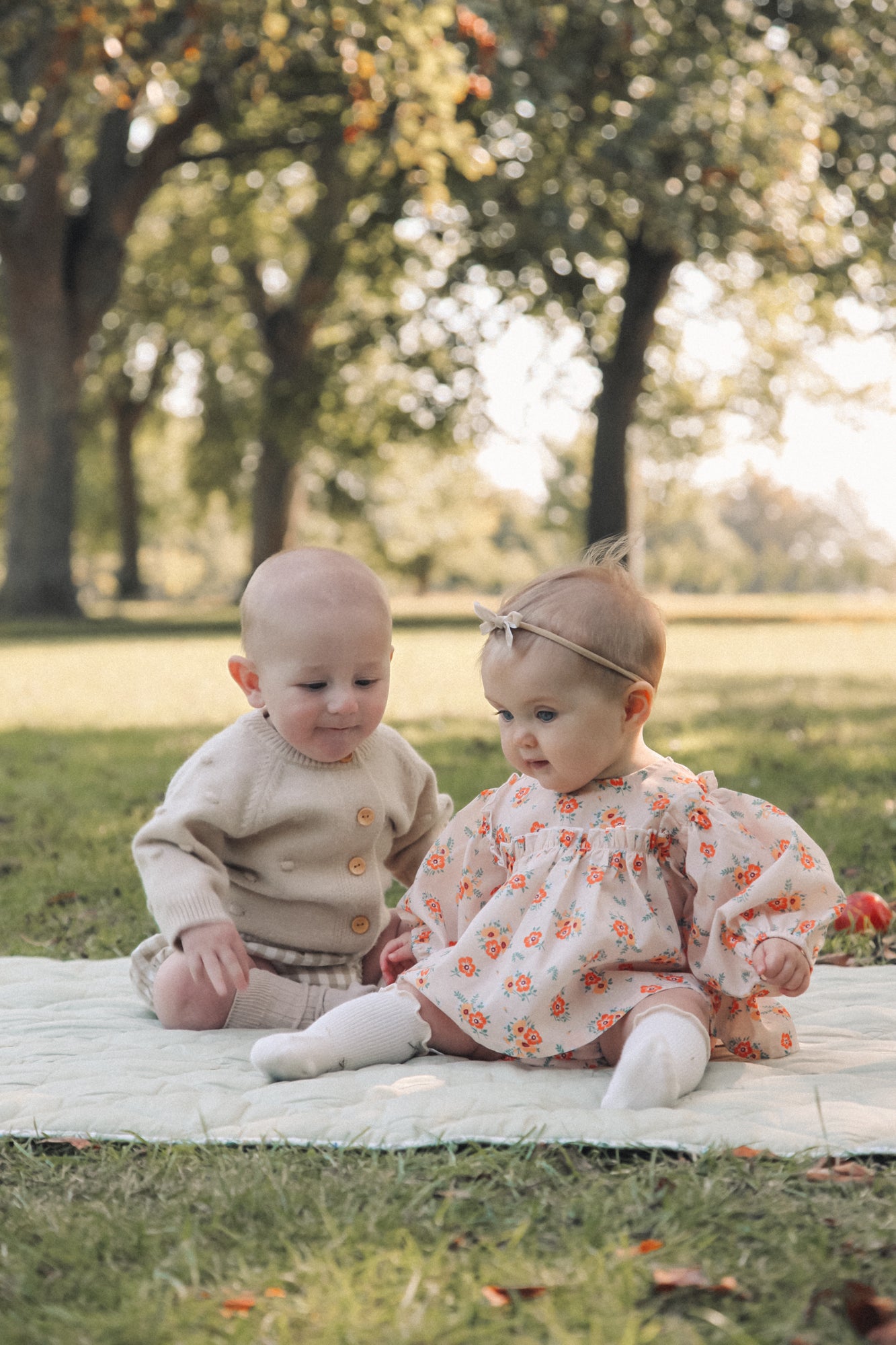 Beige Velvet Medium Bow Headband