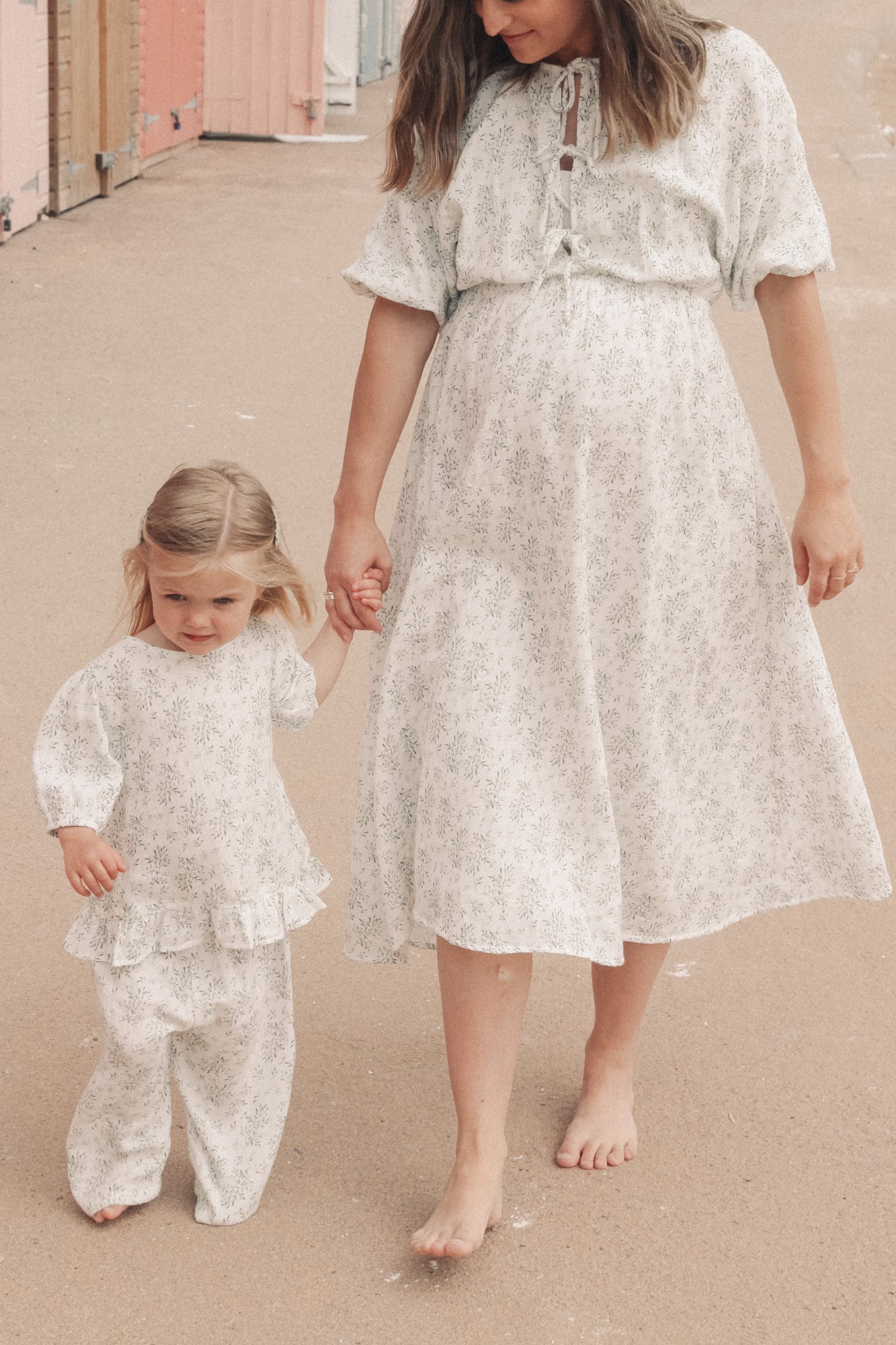 Olive Leaves/Muslin MAMA Midi Dress
