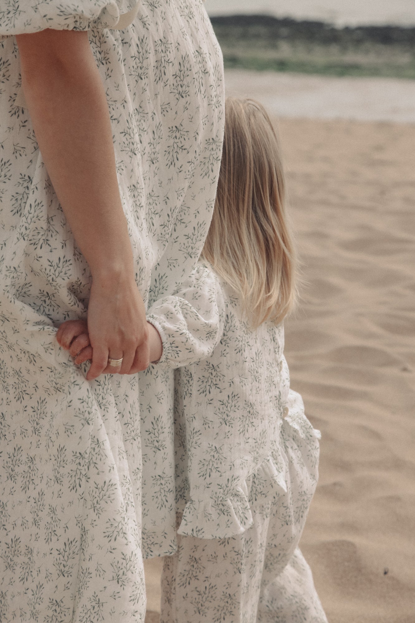 Olive Leaves/Muslin MAMA Midi Dress