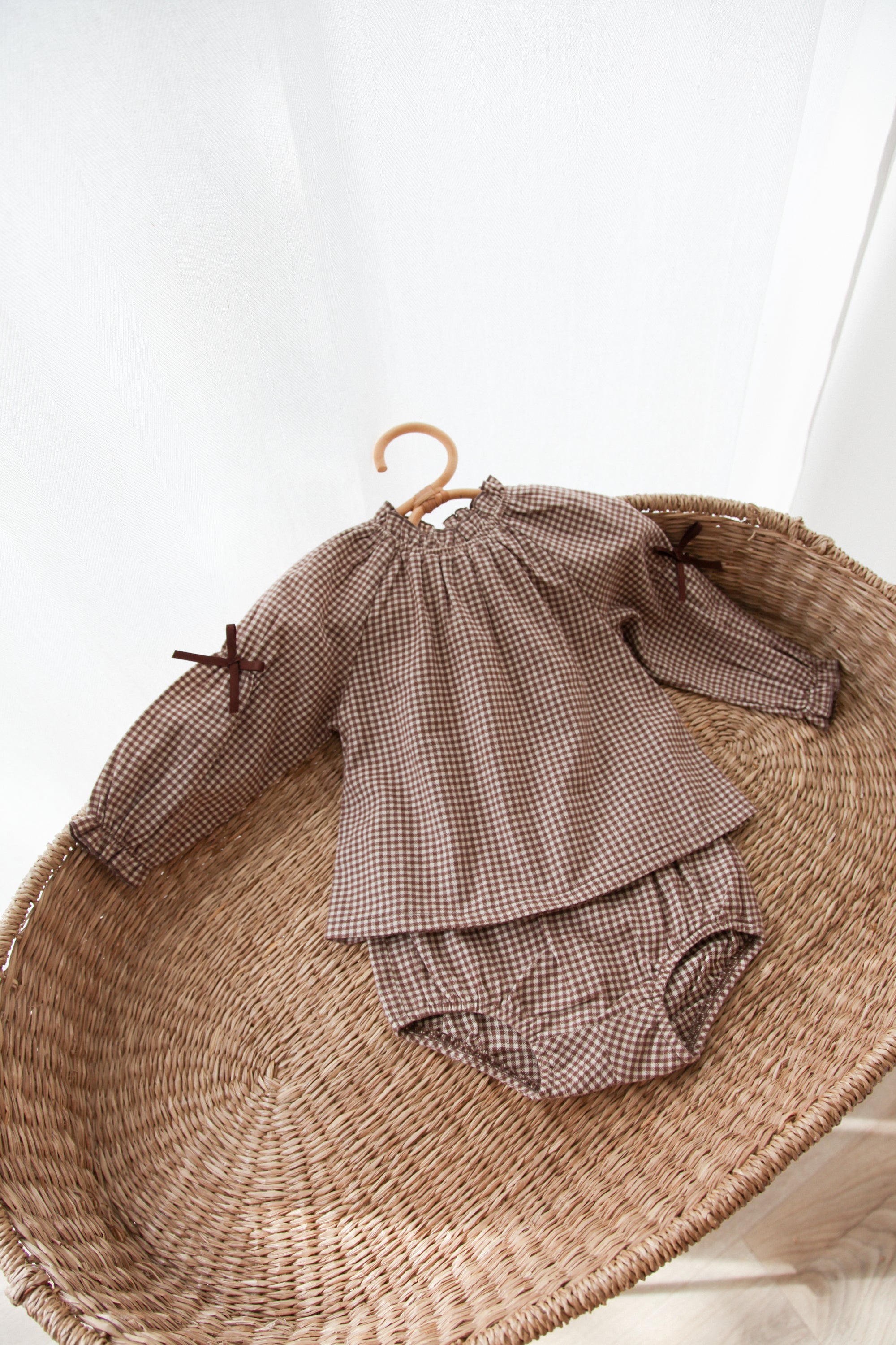 Brown/Gingham Bow Sleeve Blouse & Bloomer Set