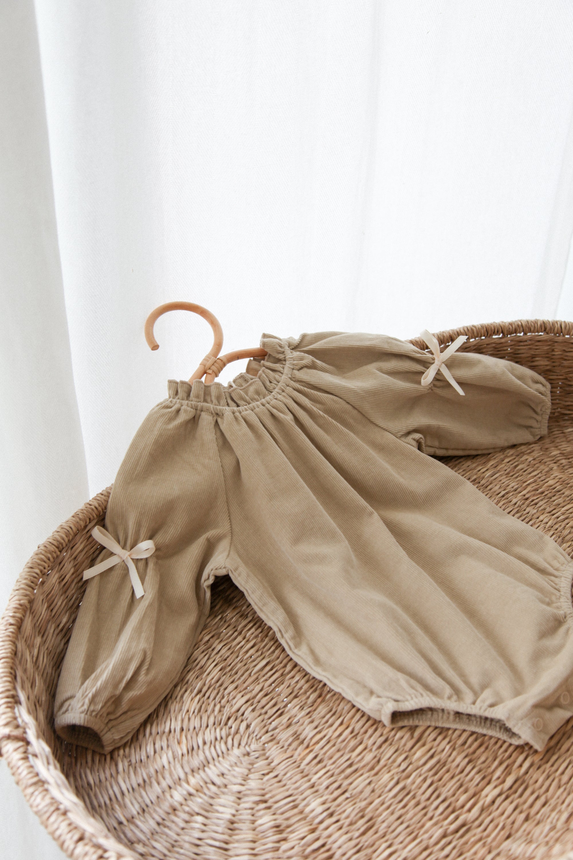 Dark Beige/Cord Bow Long Sleeve Romper