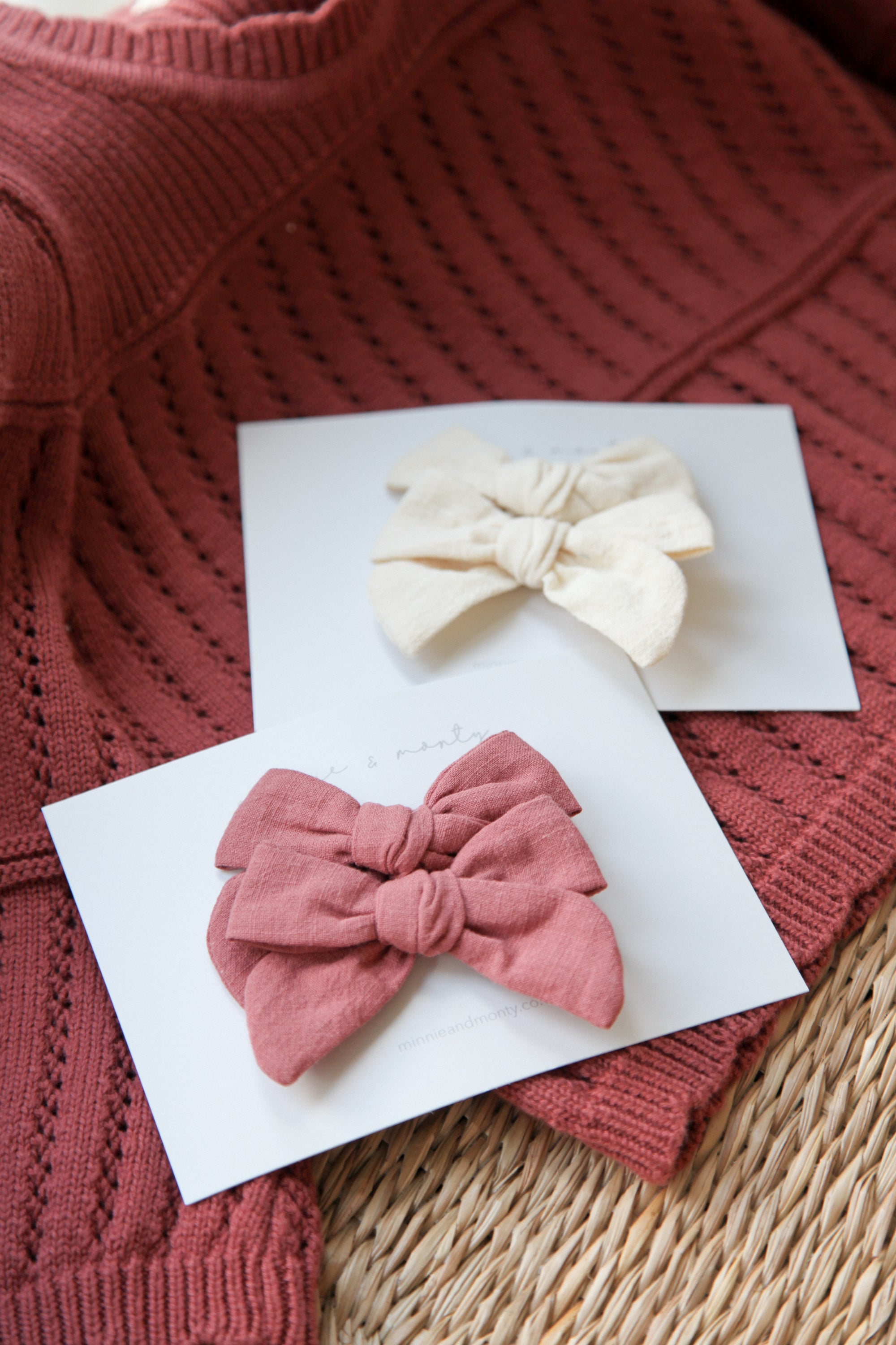 Linen Medium Bow Slides (2 pack)