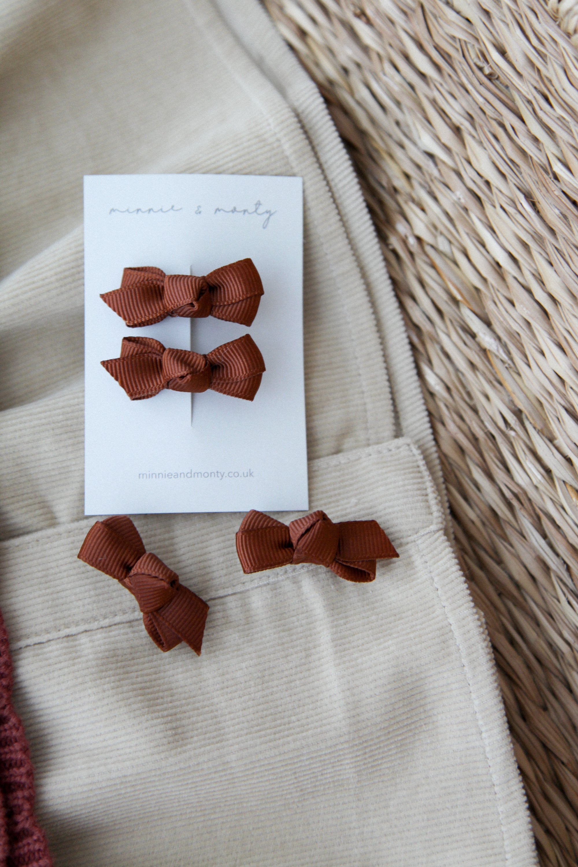 Dainty Mini Bow Clips in Chocolate