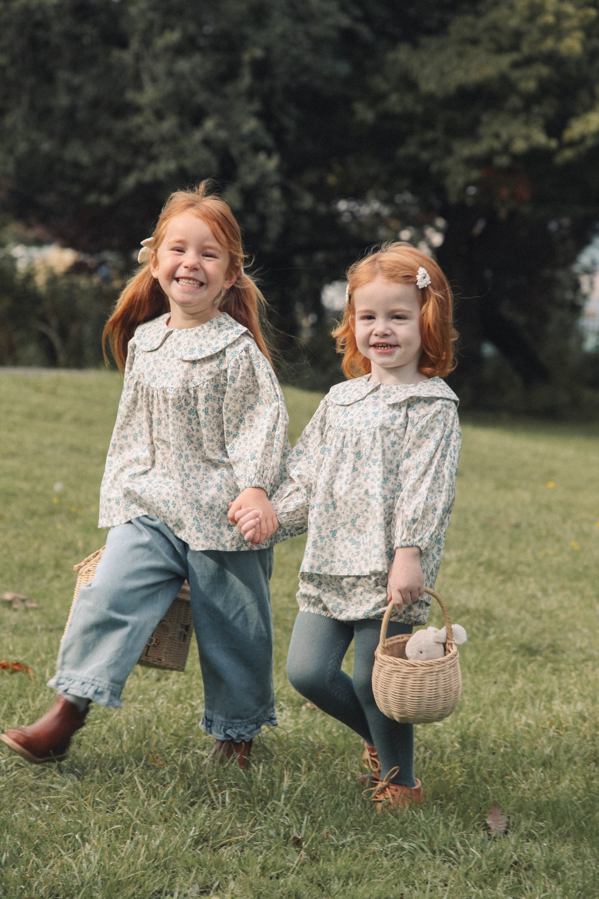 Winter/Blue Puff Sleeve Blouse & Bloomer Set
