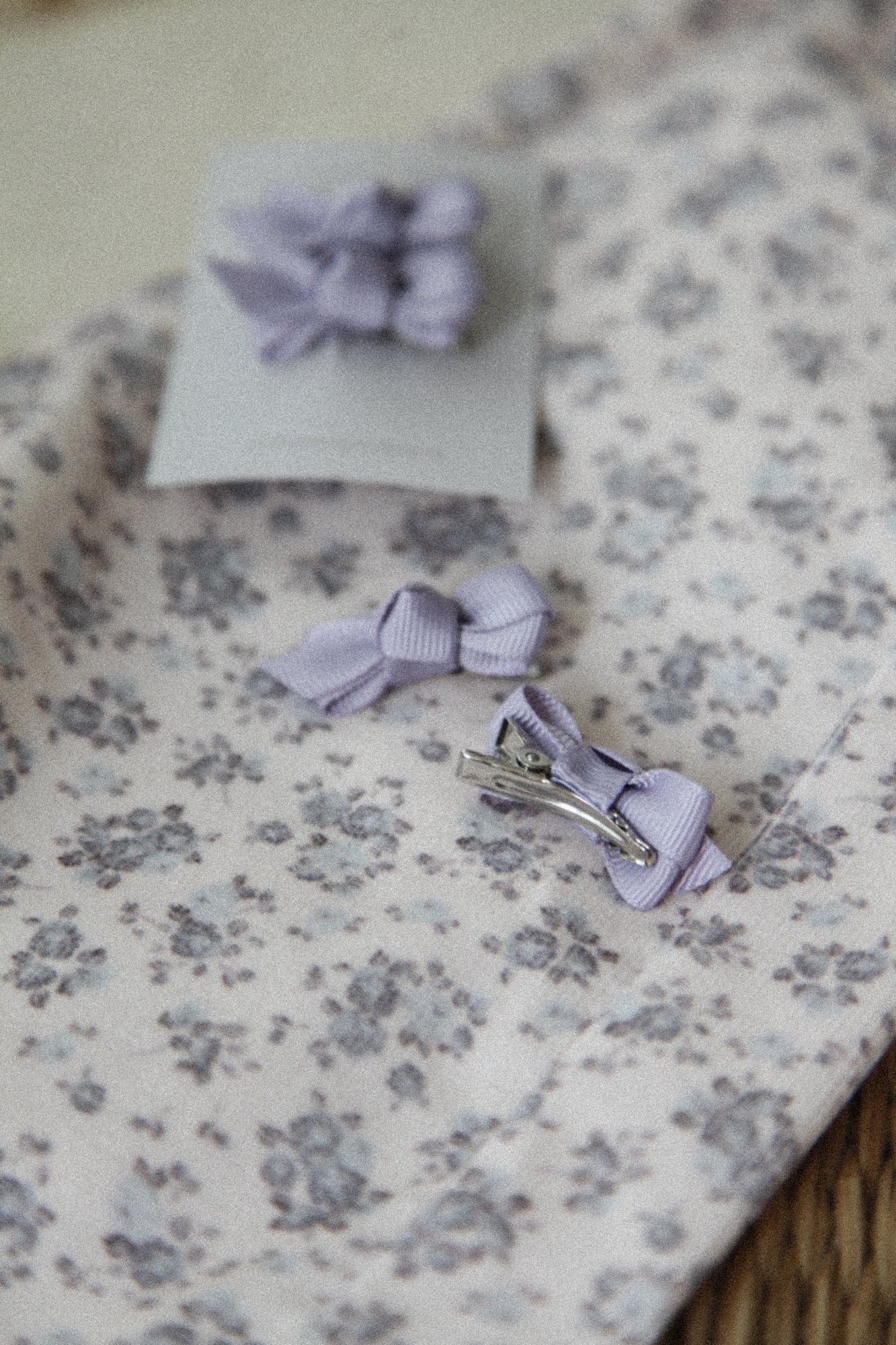 Dainty Mini Bow Clips