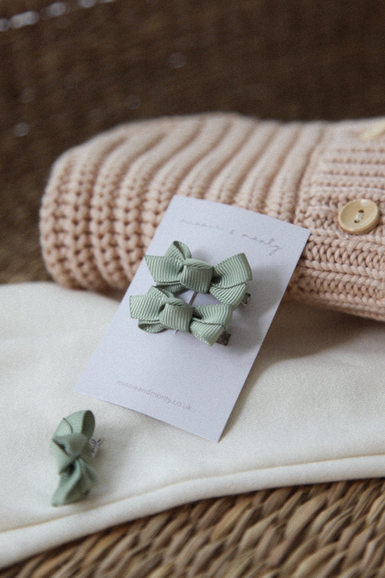 Dainty Mini Bow Clips