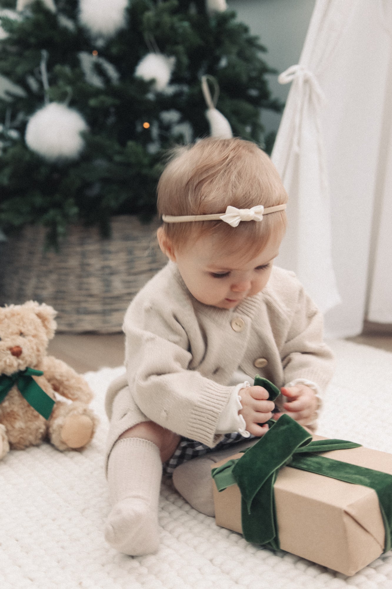 Ivory Velvet Mini Bow Headband