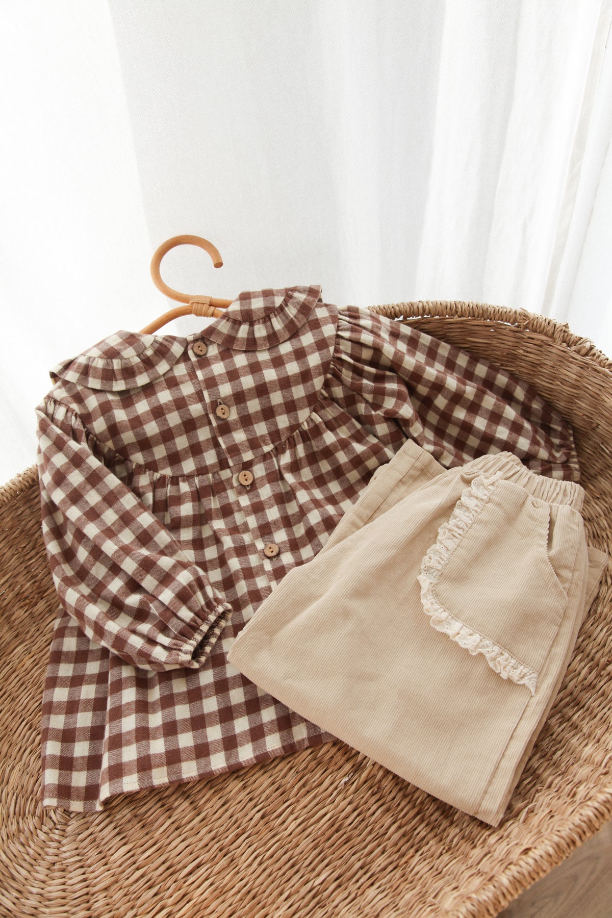 WHOLESALE Brown/Check Frill Collar Oversized Top