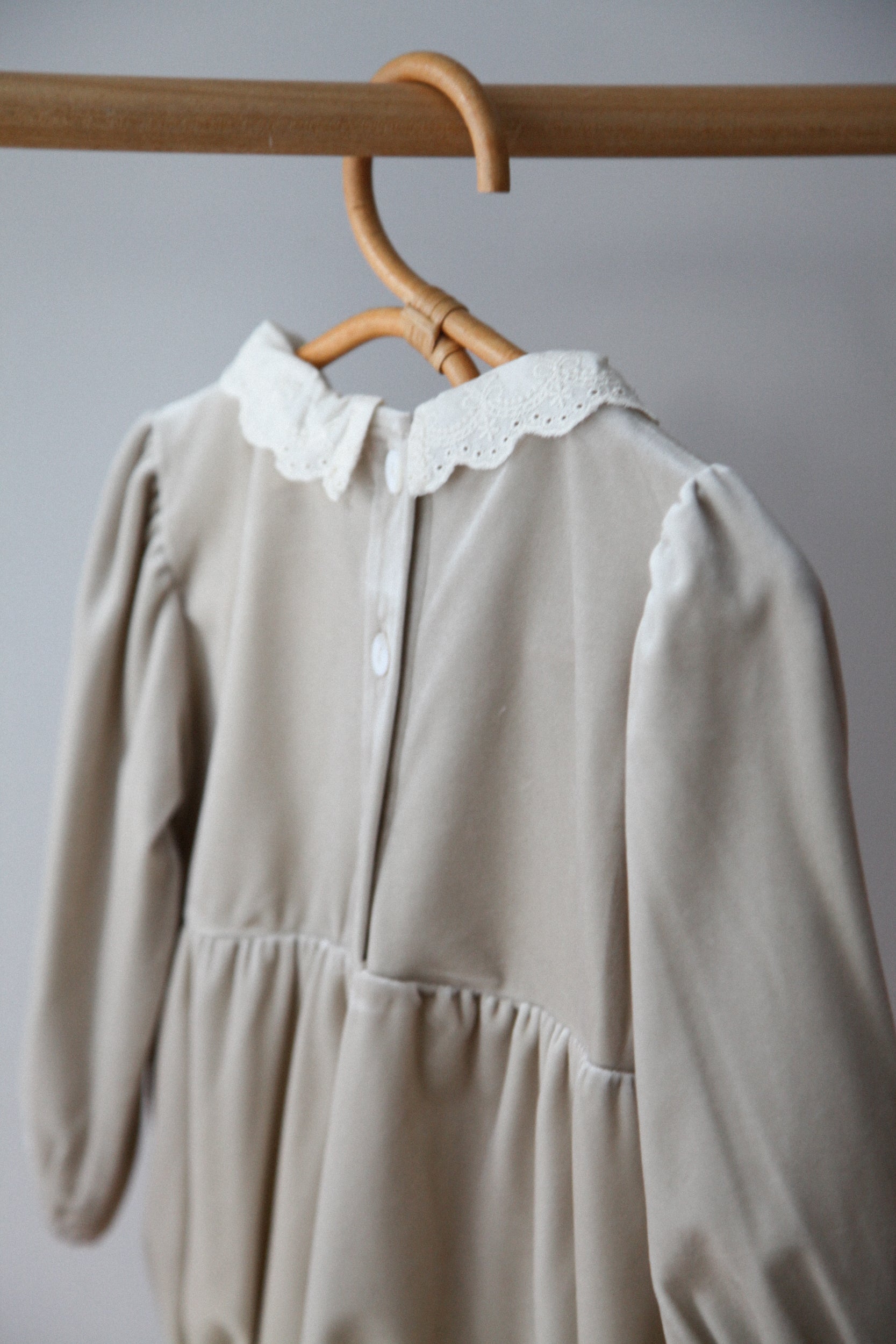 Oyster/Velvet Frill Collar Long Sleeve Romper