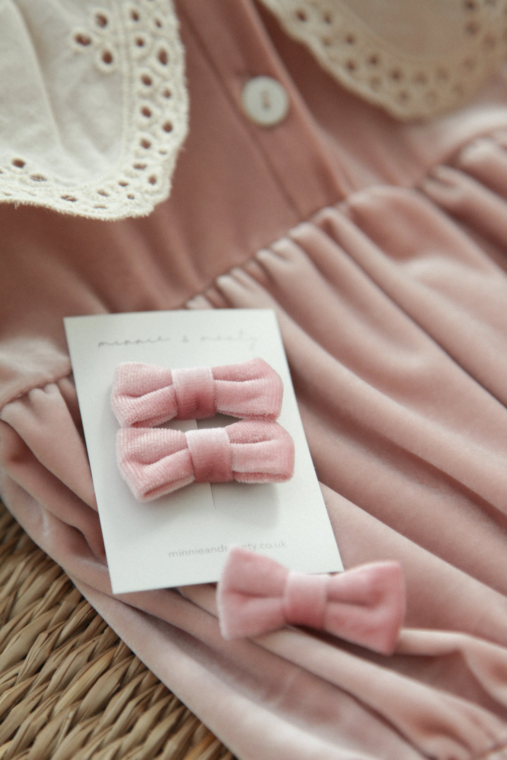 Pink/Velvet Small Bow Slides (2 pack)