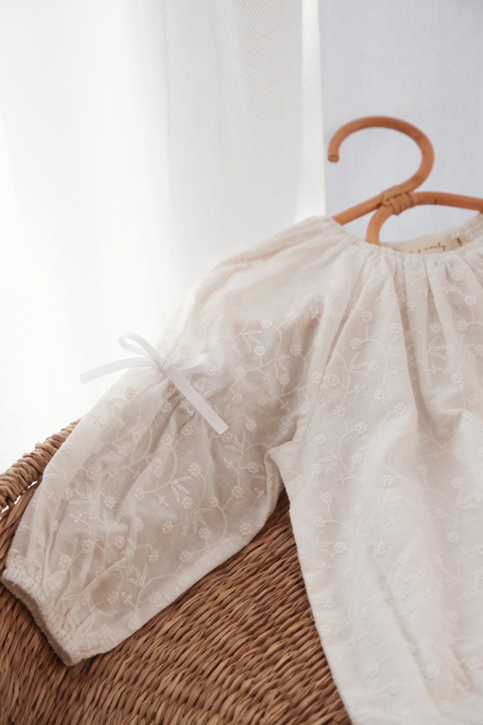 White/Broderie Anglaise Bow Sleeve Romper