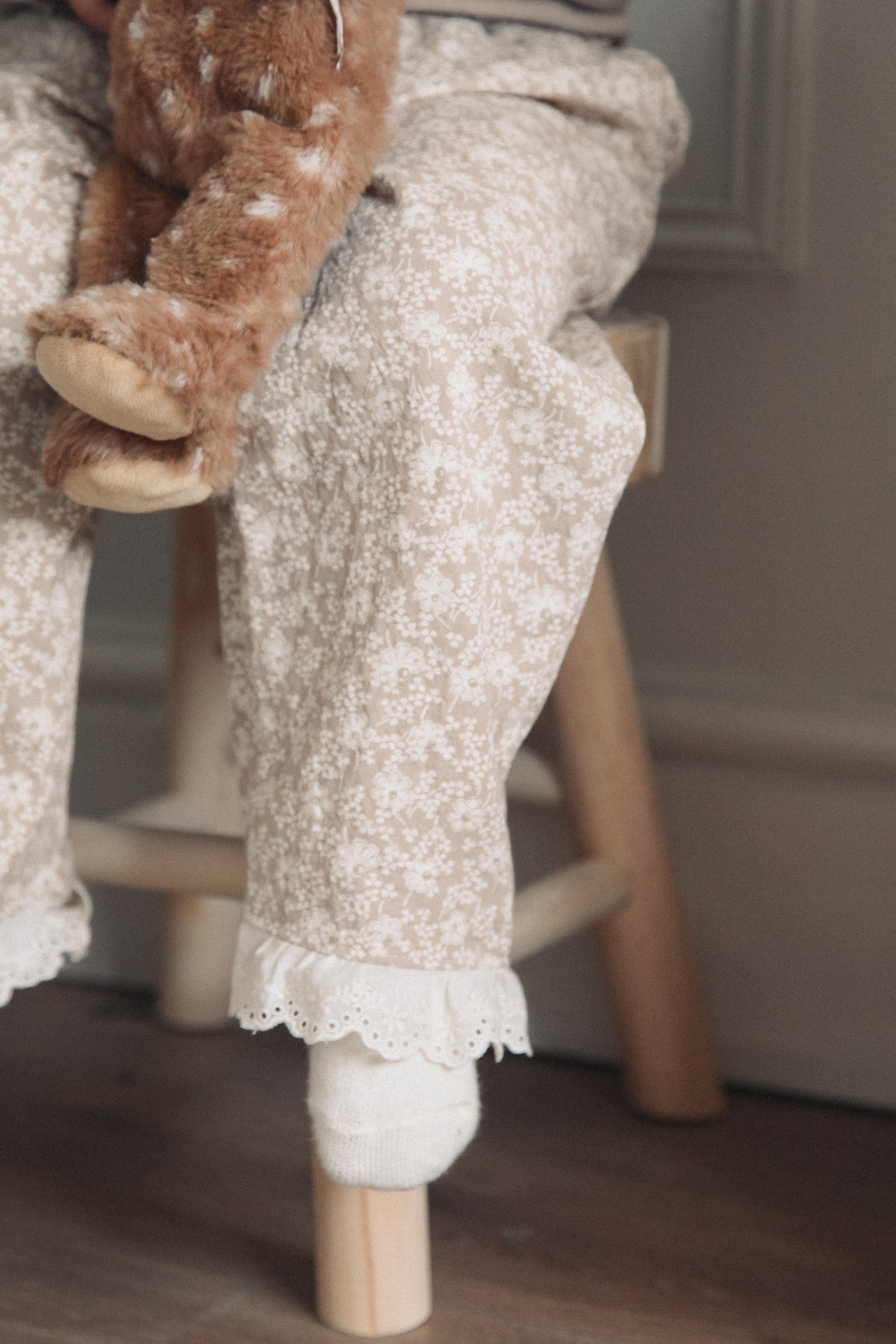 Light Beige/Floral Embroidered Frill Hem Trousers