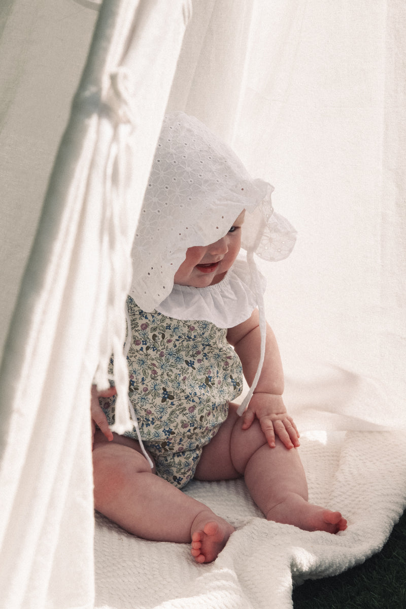 Minnie and Monty White Broderie Lace Bonnet