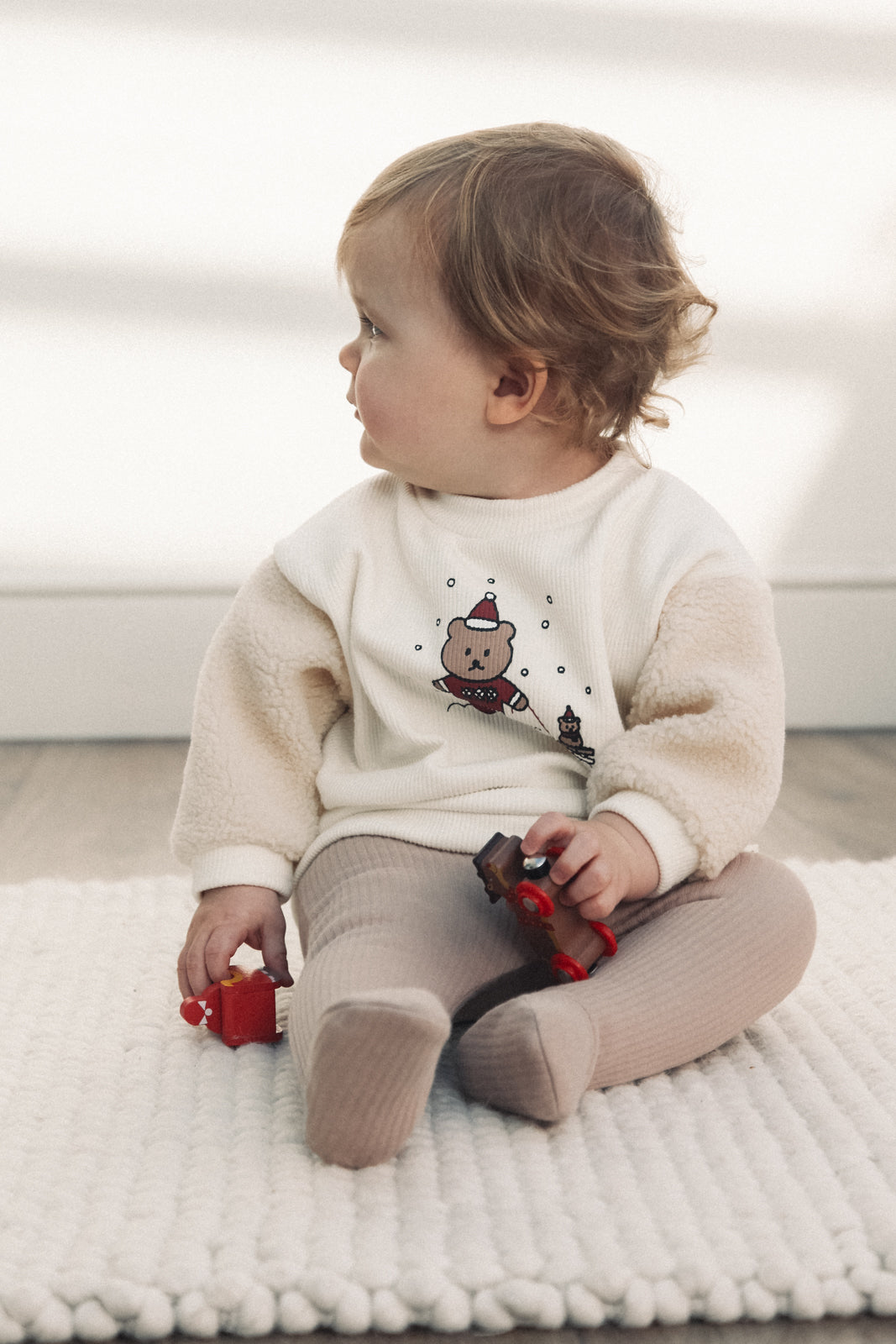 Unisex Cream Boucle Fleece Sleeve Christmas Bear Jumper